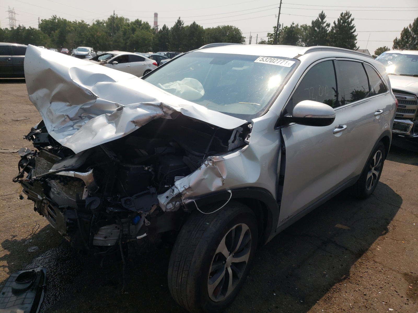 Photo 2 from auction – 2017 KIA SORENTO EX with VIN 5XYPHDA52HG232176