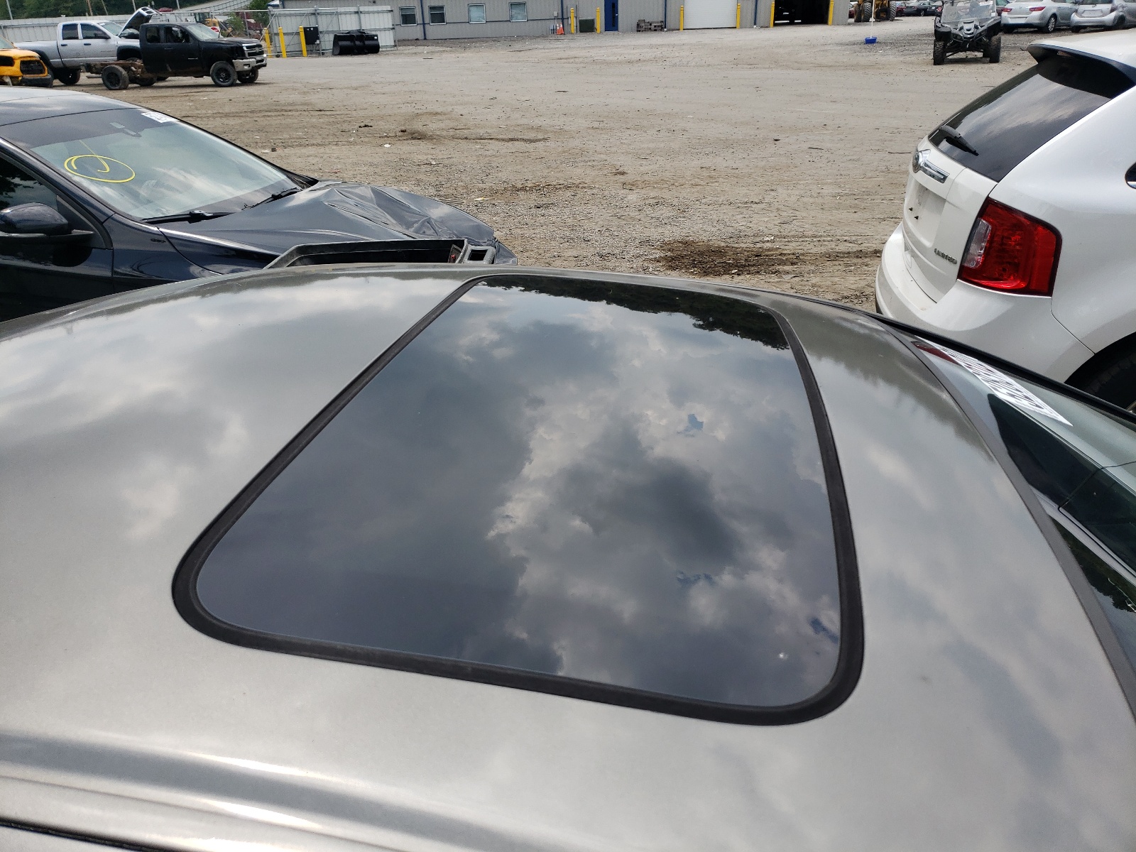 Photo 9 from auction – 2008 HONDA CIVIC EX with VIN 2HGFG12898H568593