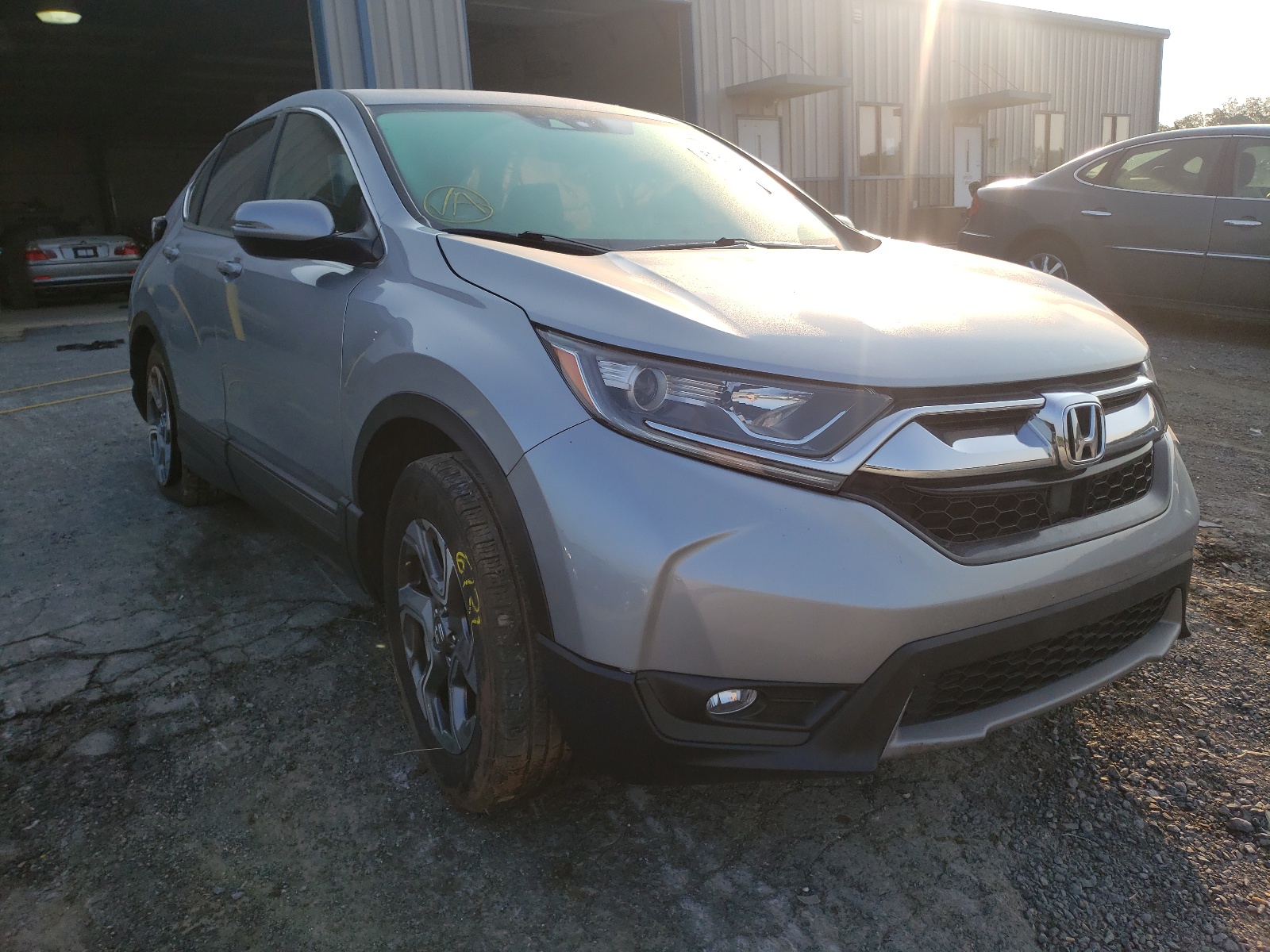 Photo 1 from auction – 2017 HONDA CR-V EX with VIN 2HKRW2H50HH628253