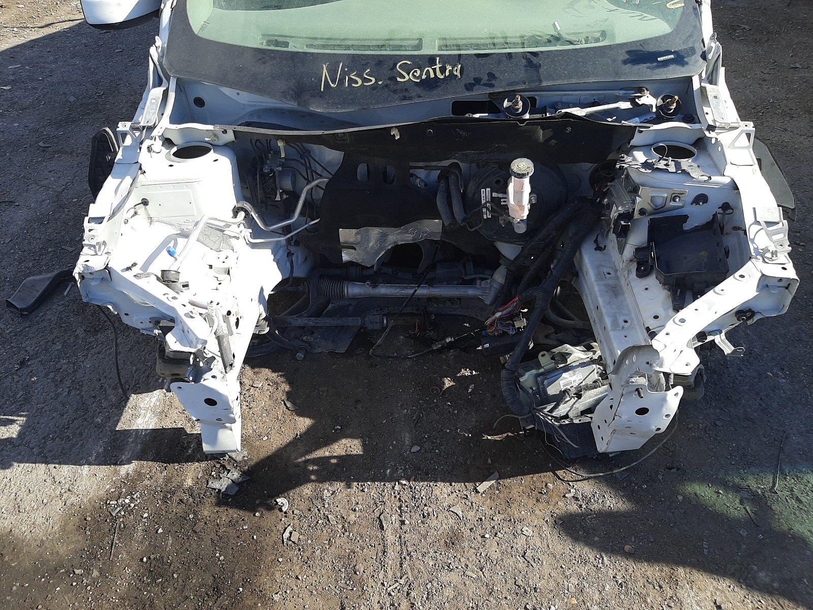 Photo 7 from auction – 2015 NISSAN SENTRA S with VIN 3N1AB7APXFL667966