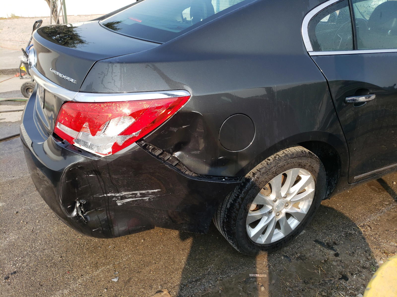 Photo 9 from auction – 2014 BUICK LACROSSE with VIN 1G4GB5GR0EF212732