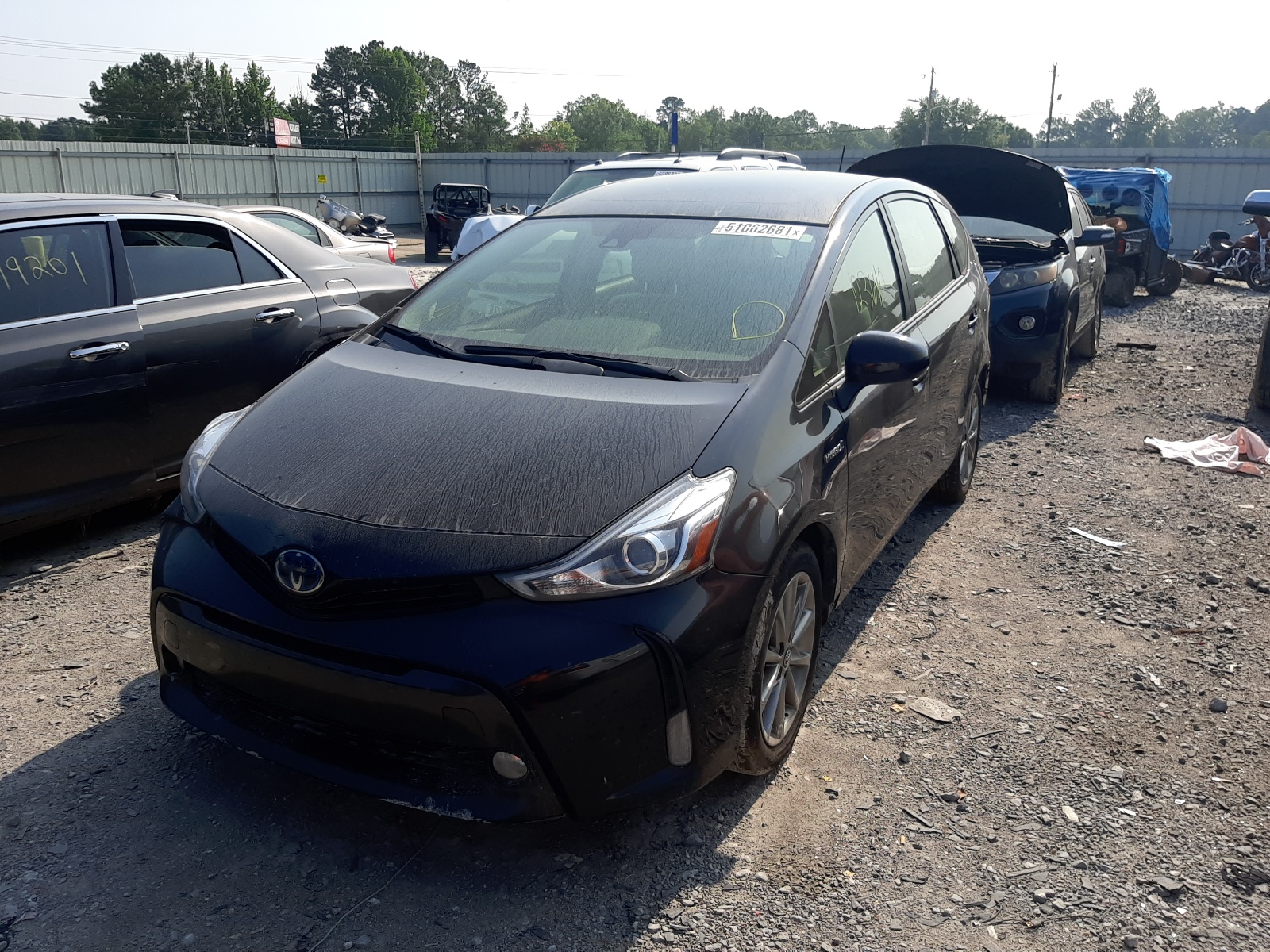 Photo 2 from auction – 2016 TOYOTA PRIUS V with VIN JTDZN3EU4GJ043119
