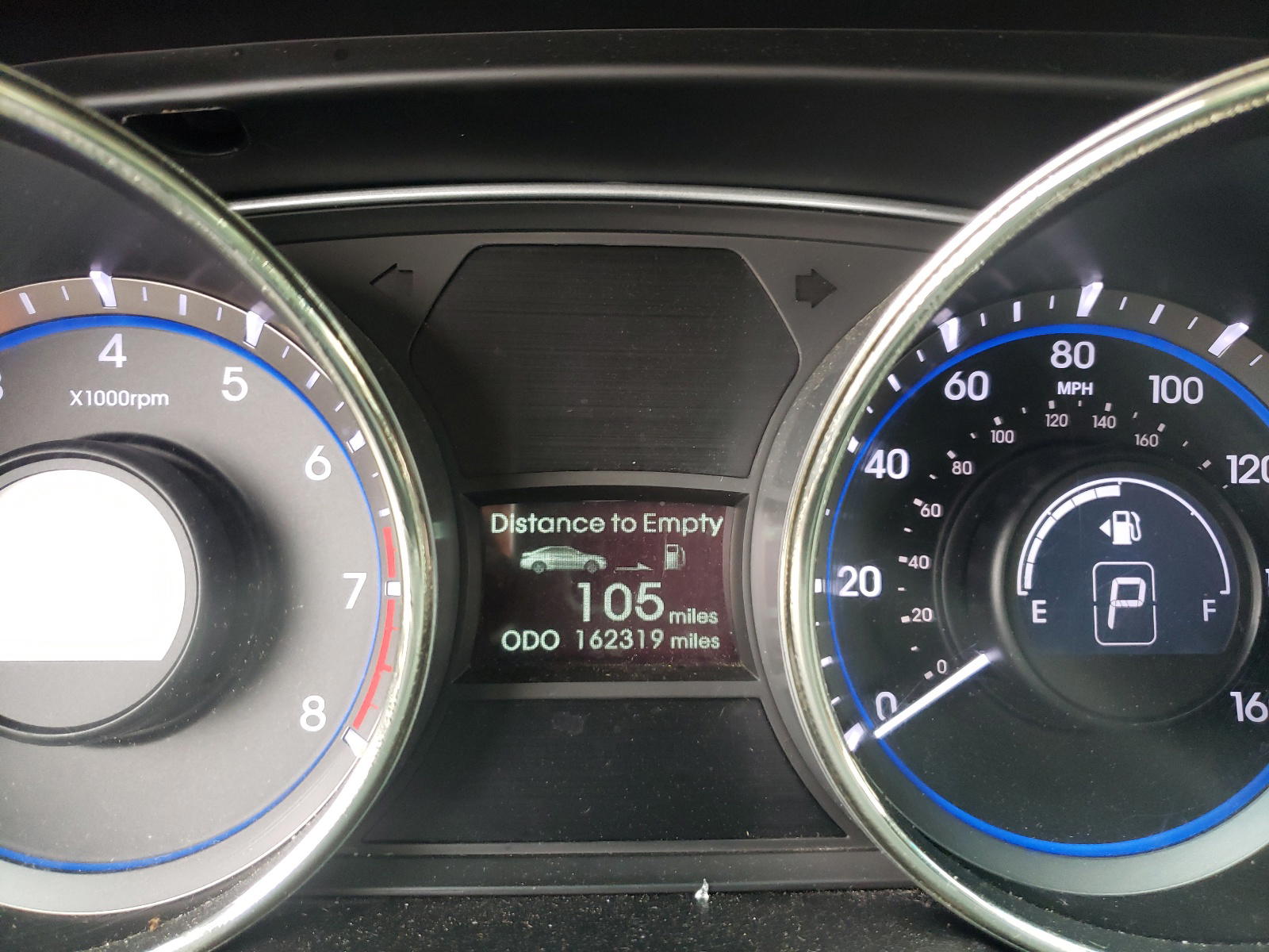 Photo 8 from auction – 2012 HYUNDAI SONATA SE with VIN 5NPEC4AC6CH410094