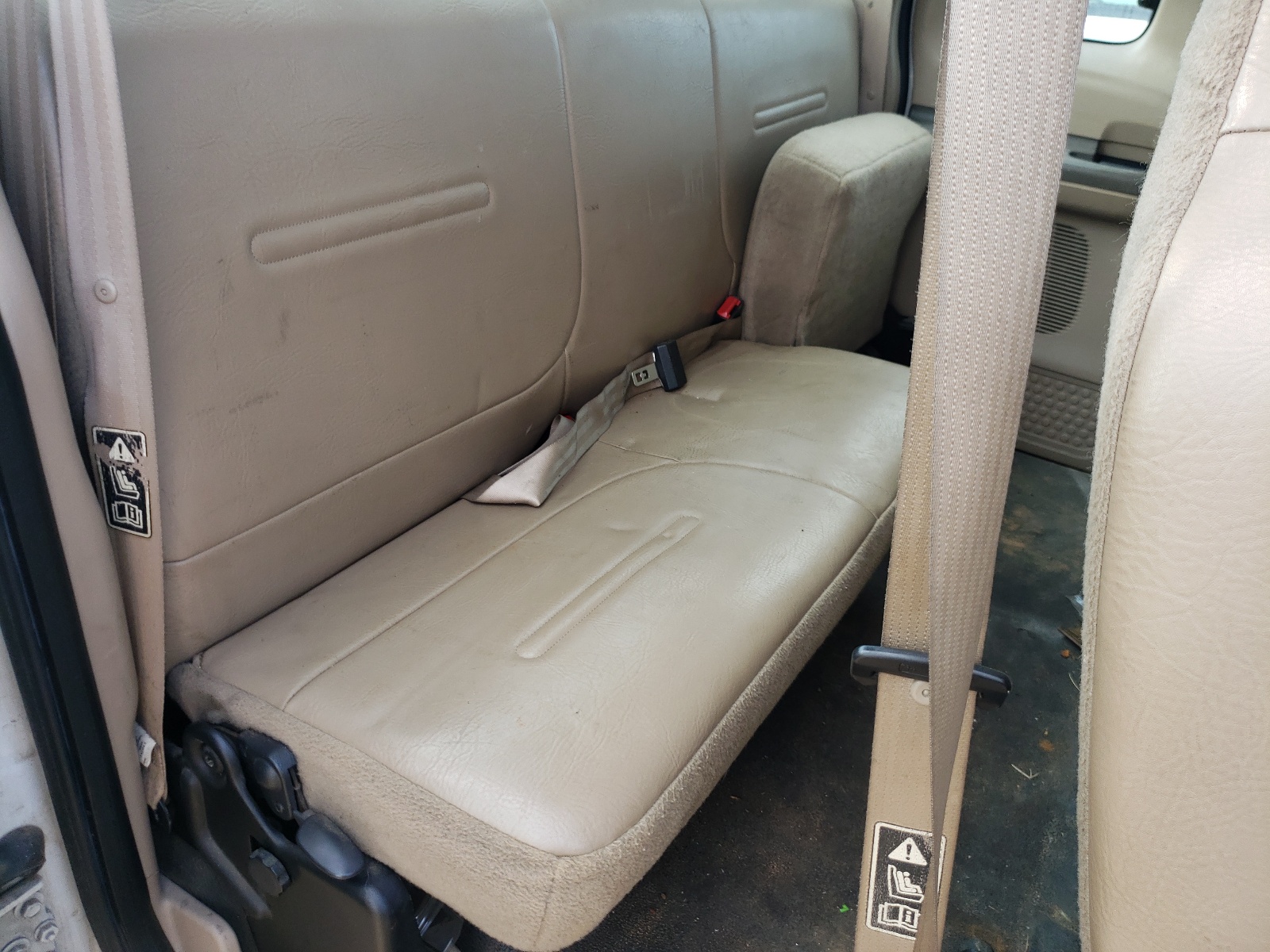 Photo 6 from auction – 2001 FORD F350 SUPER with VIN 1FTWX32F51ED08004