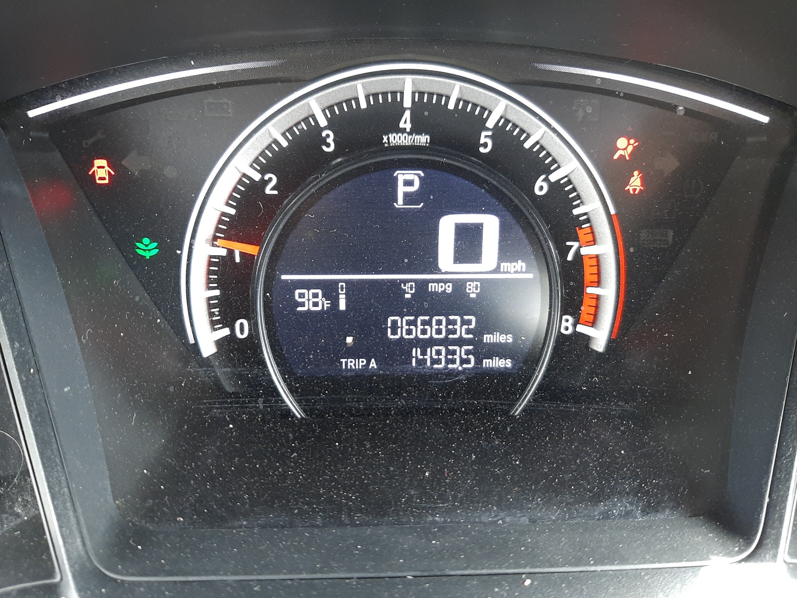 Photo 8 from auction – 2016 HONDA CIVIC LX with VIN 2HGFC2F52GH541770