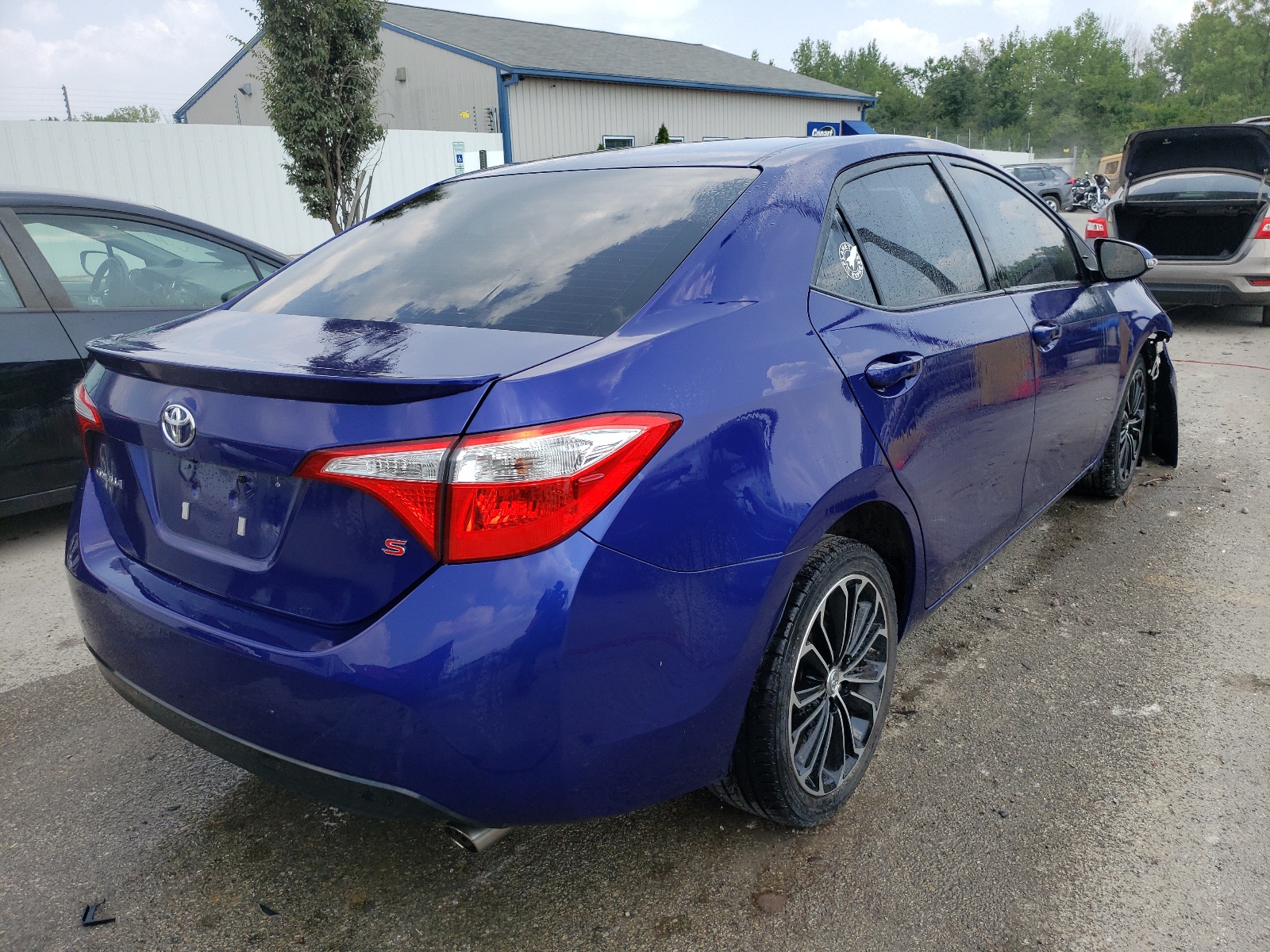 Photo 4 from auction – 2014 TOYOTA COROLLA L with VIN 2T1BURHE5EC036104