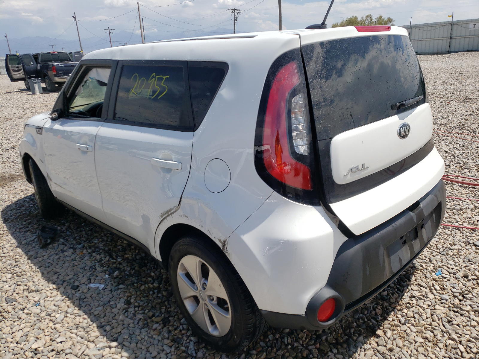 Photo 3 from auction – 2015 KIA SOUL with VIN KNDJN2A24F7229993