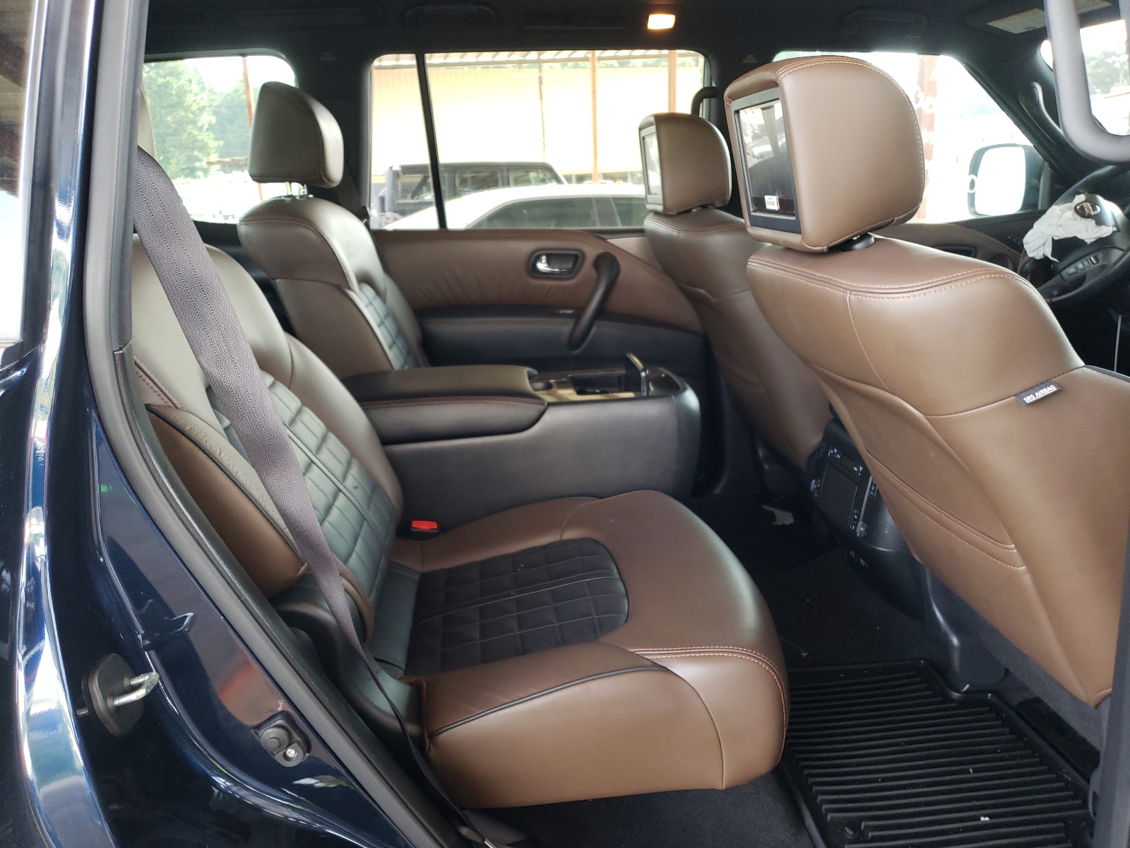 Photo 6 from auction – 2018 NISSAN ARMADA PLA with VIN JN8AY2NE6J9735175