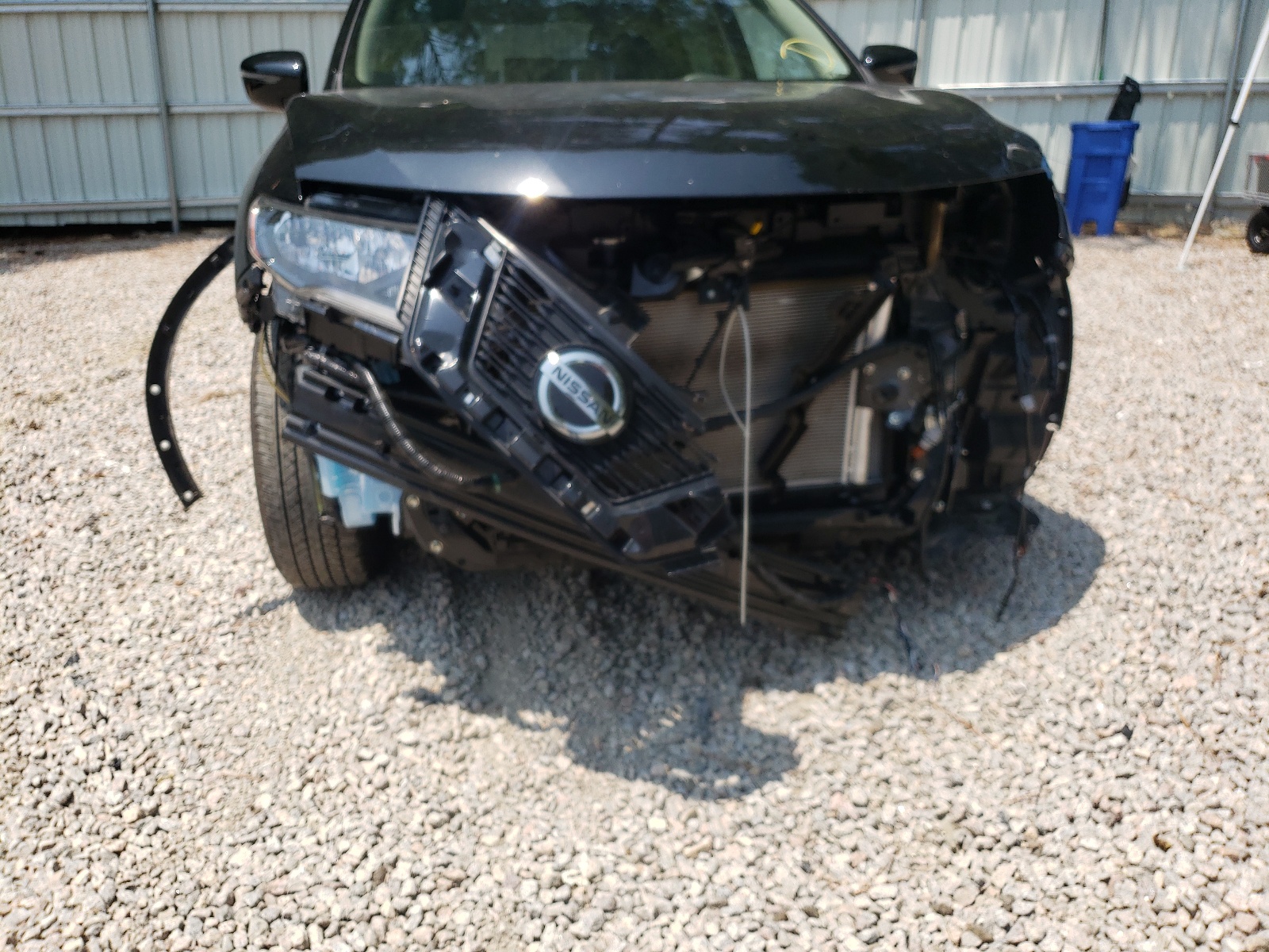 Photo 9 from auction – 2020 NISSAN ROGUE S with VIN JN8AT2MT2LW043739