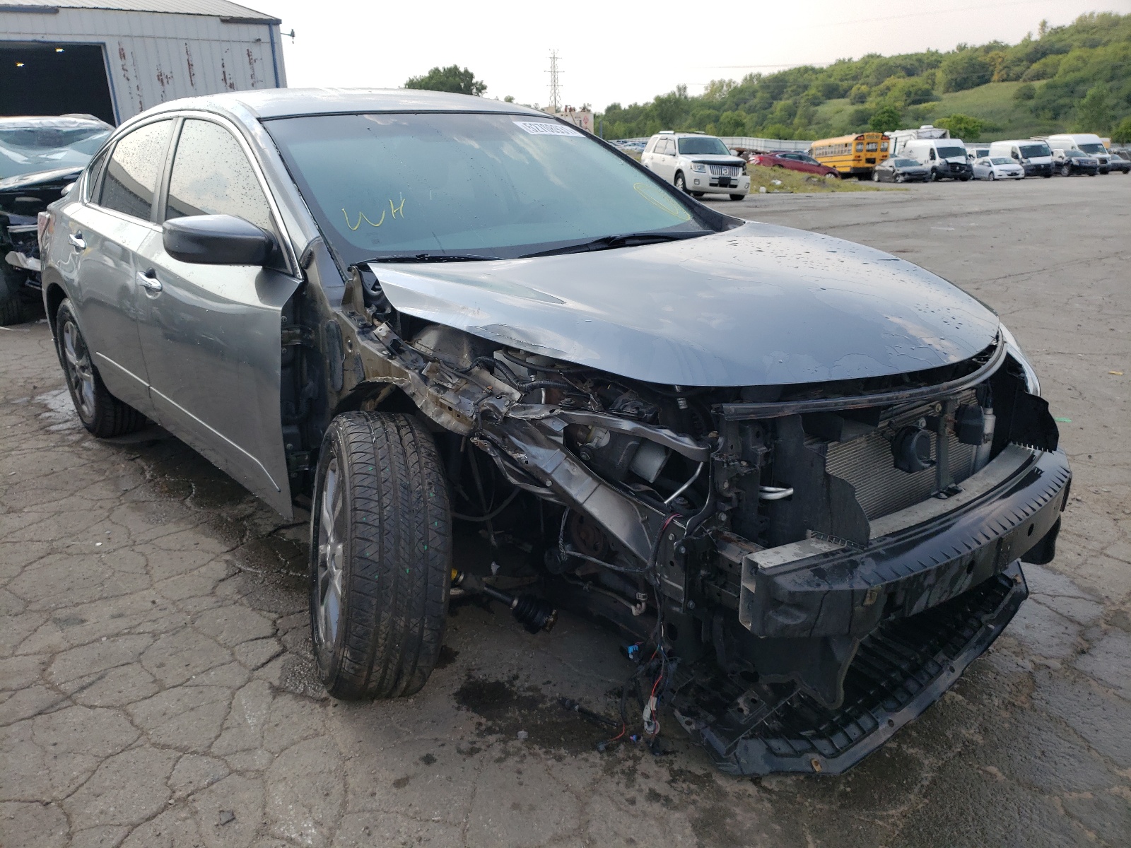 NISSAN ALTIMA 2.5 2015 with VIN 1N4AL3AP3FC486504 - Photo from auction