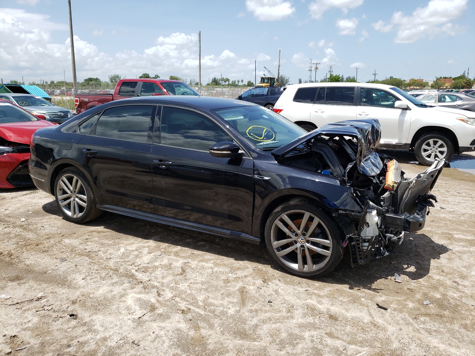 Photo 1 from auction – 2018 VOLKSWAGEN PASSAT S with VIN 1VWAA7A32JC026308