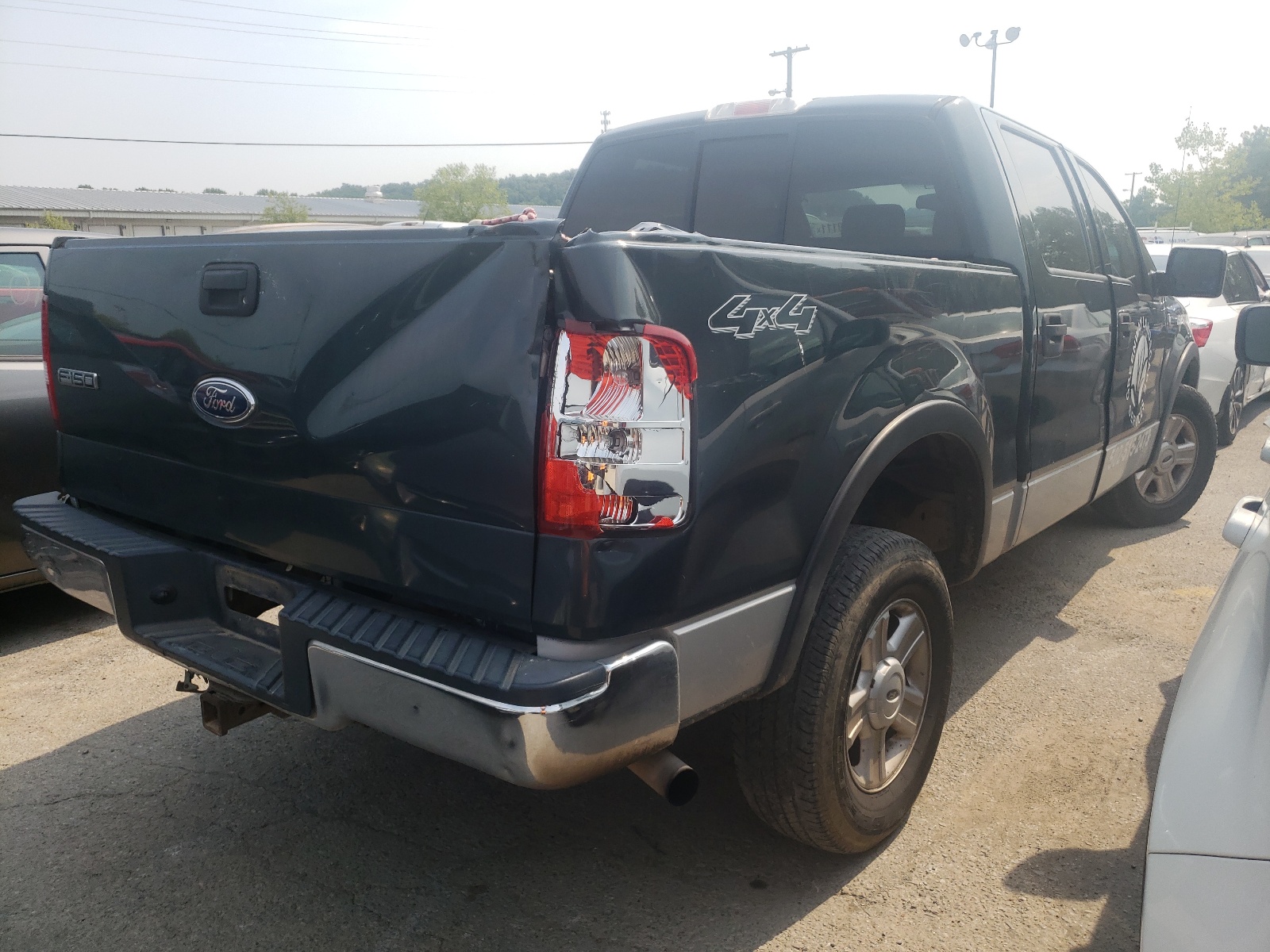 Photo 4 from auction – 2004 FORD F150 SUPER with VIN 1FTPW14534KC05816