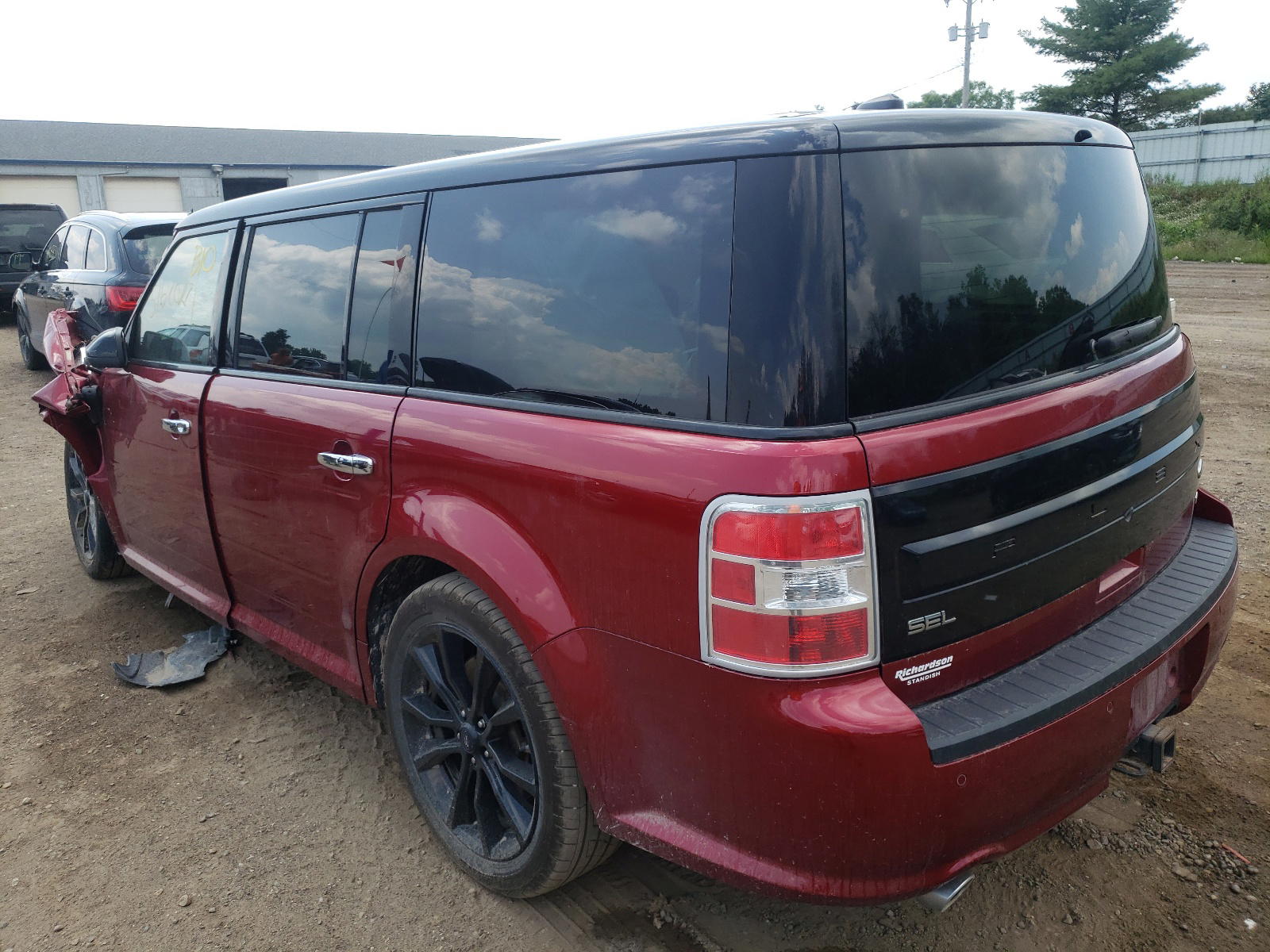 Photo 3 from auction – 2018 FORD FLEX SEL with VIN 2FMHK6C81JBA03129
