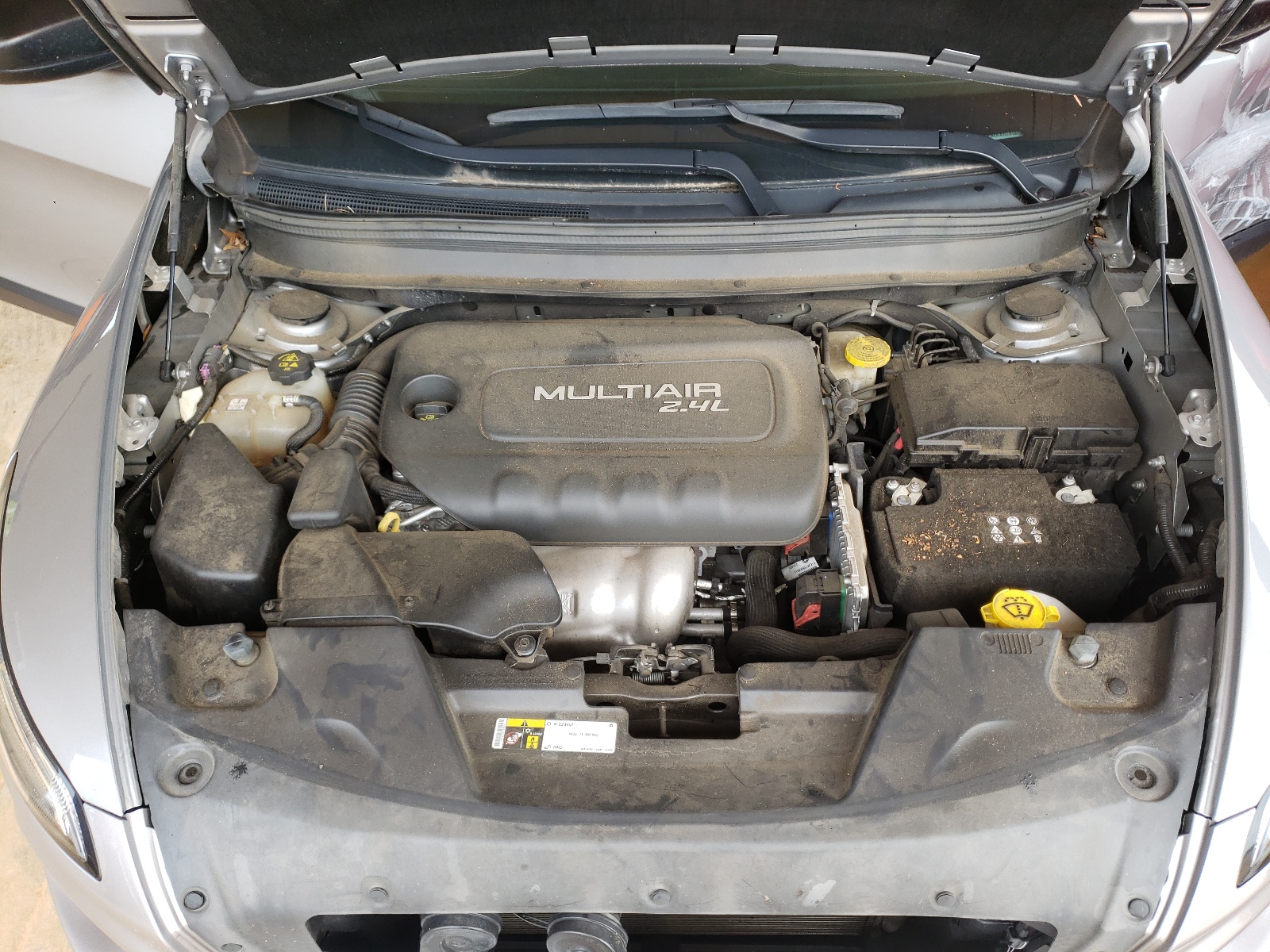 Photo 7 from auction – 2017 JEEP CHEROKEE S with VIN 1C4PJLAB0HW642935