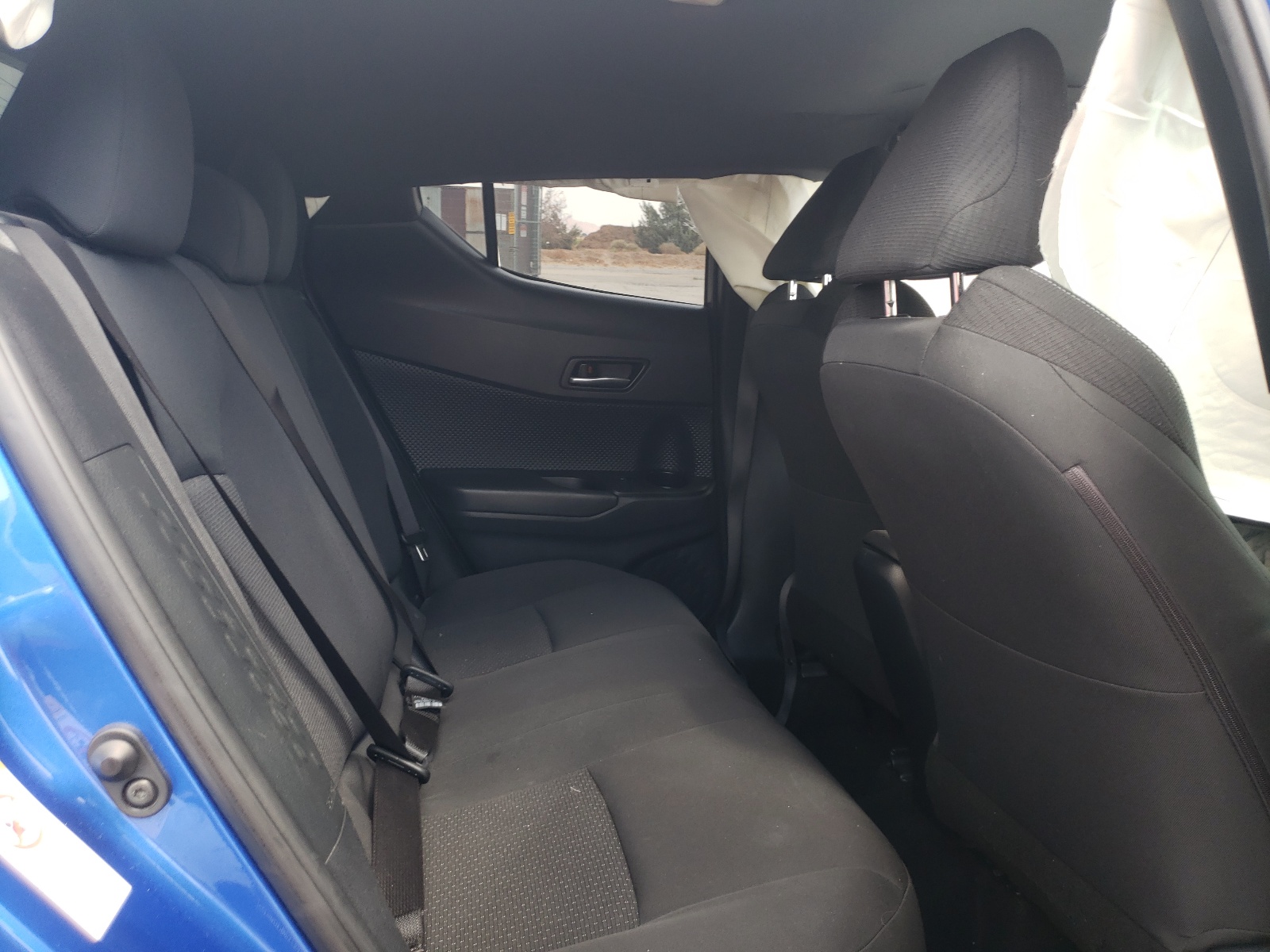 Photo 6 from auction – 2018 TOYOTA C-HR with VIN NMTKHMBX7JR012159