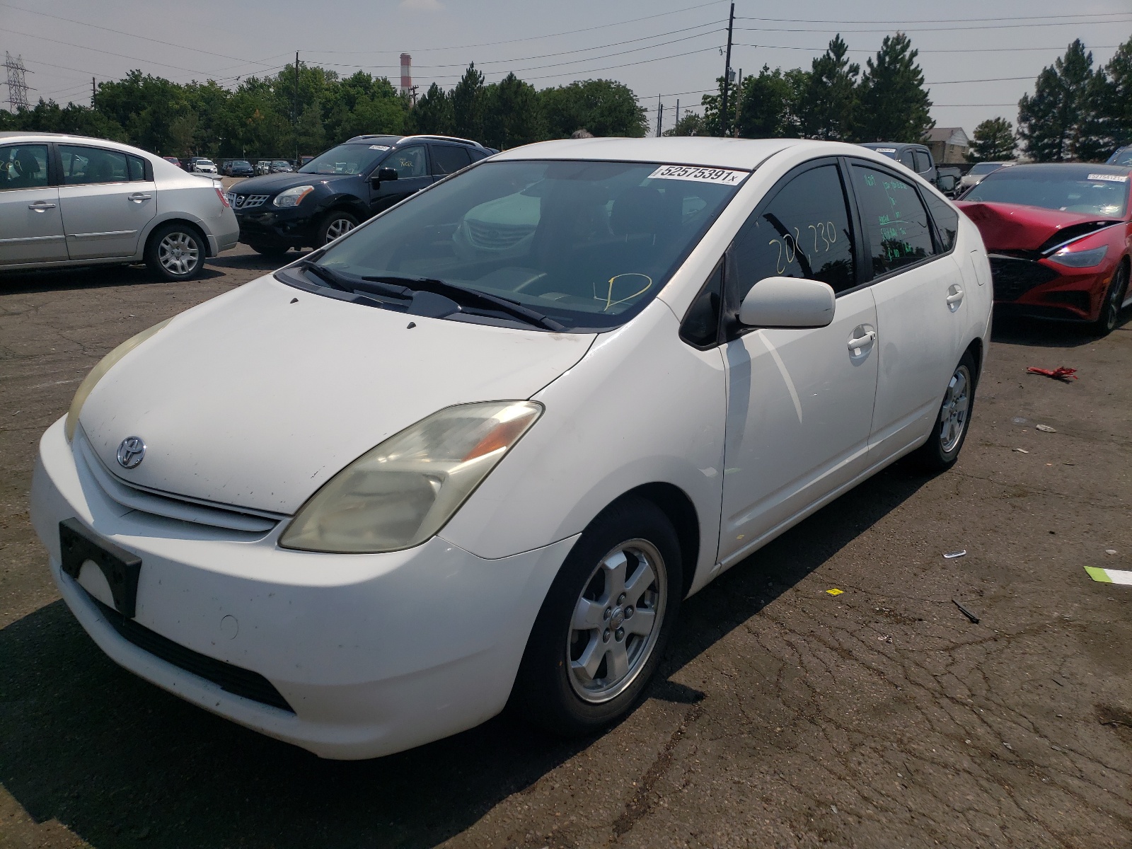 Photo 2 from auction – 2005 TOYOTA PRIUS with VIN JTDKB20U353126439