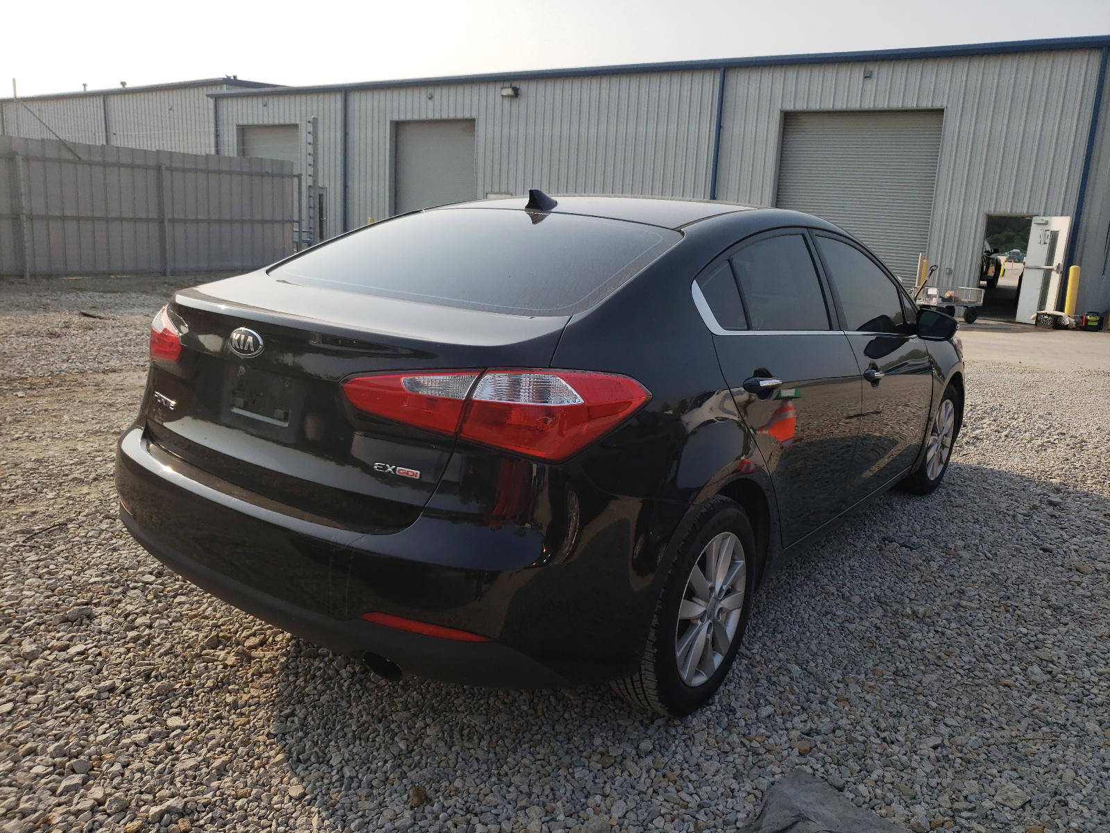 Photo 4 from auction – 2014 KIA FORTE EX with VIN KNAFX4A86E5046439