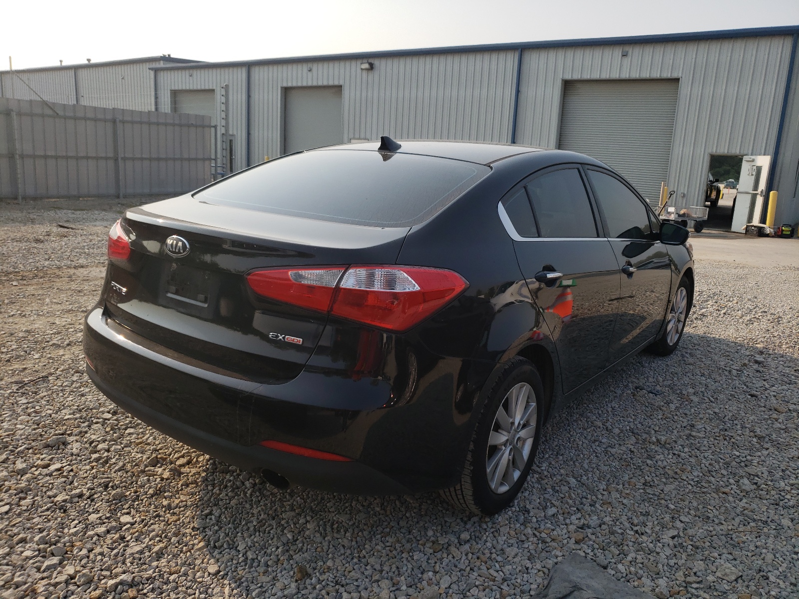 Фото 4 с аукциона – 2014 KIA FORTE EX с VIN KNAFX4A86E5046439
