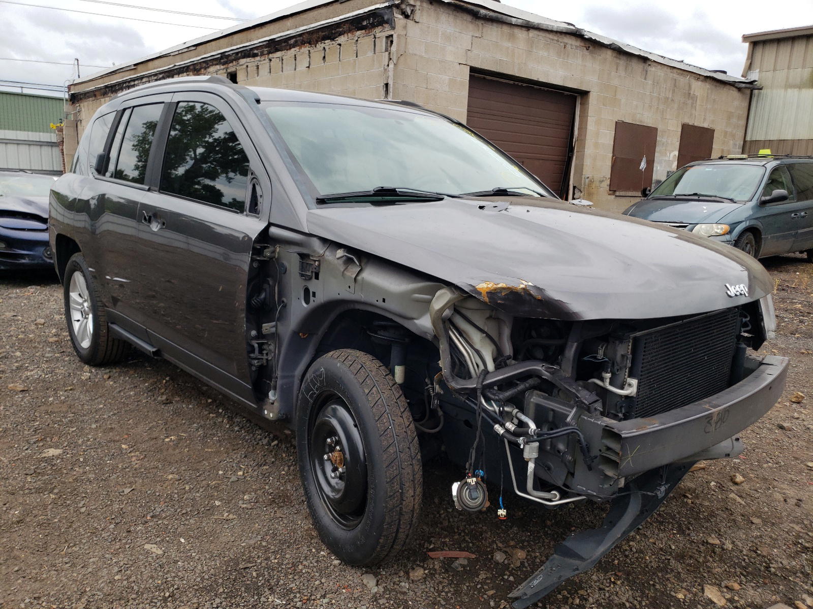JEEP COMPASS SP 2015 with VIN 1C4NJDBB1FD316890 - Photo from auction