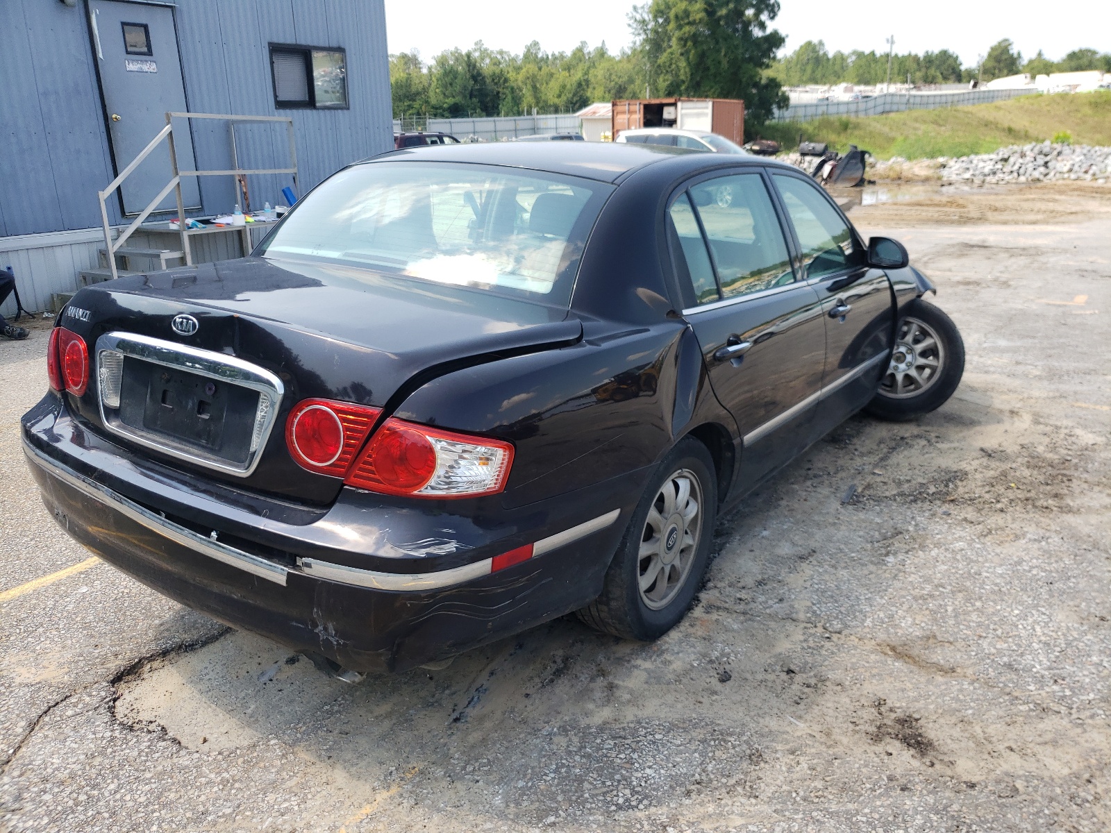 Photo 4 from auction – 2005 KIA AMANTI with VIN KNALD124455074634