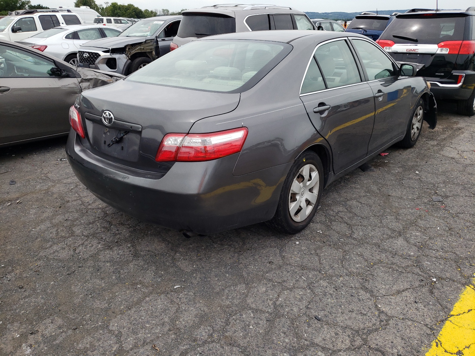 Photo 4 from auction – 2007 TOYOTA CAMRY CE with VIN JTNBE46K273072817