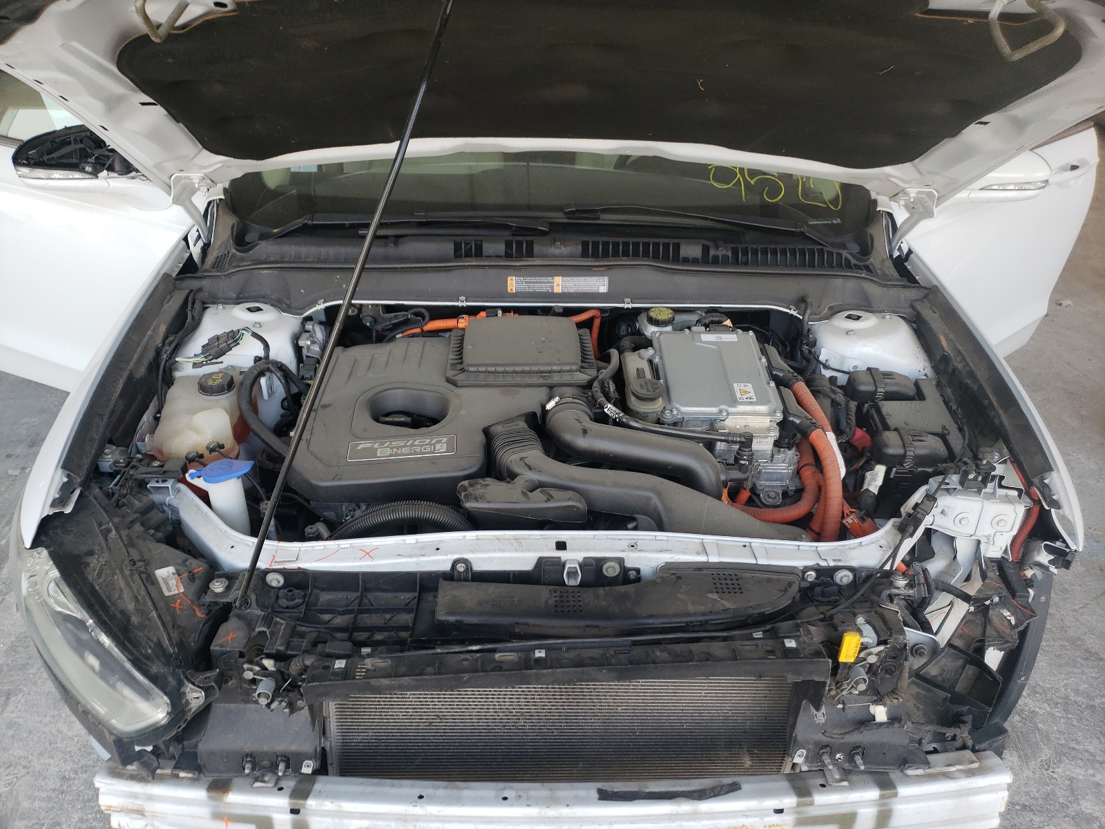Photo 7 from auction – 2014 FORD FUSION SE with VIN 3FA6P0PU0ER299520