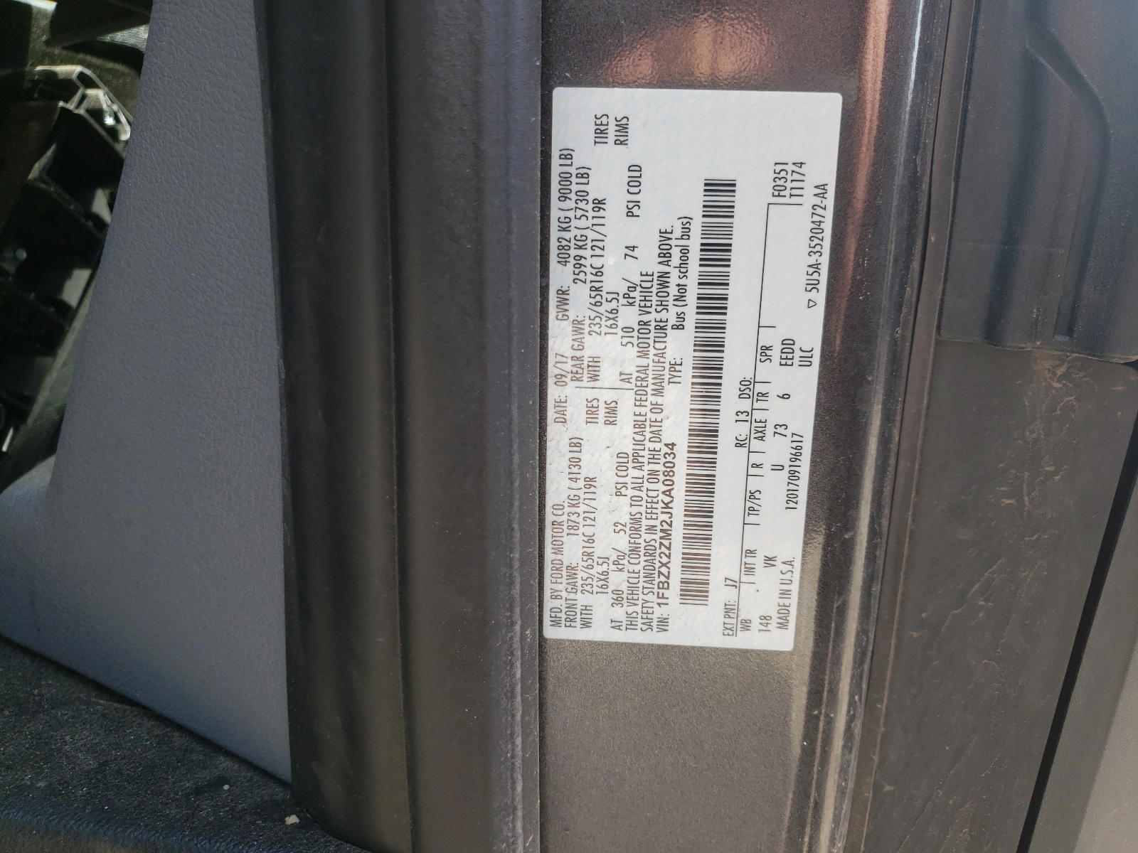 Photo 10 from auction – 2018 FORD TRANSIT T- with VIN 1FBZX2ZM2JKA08034