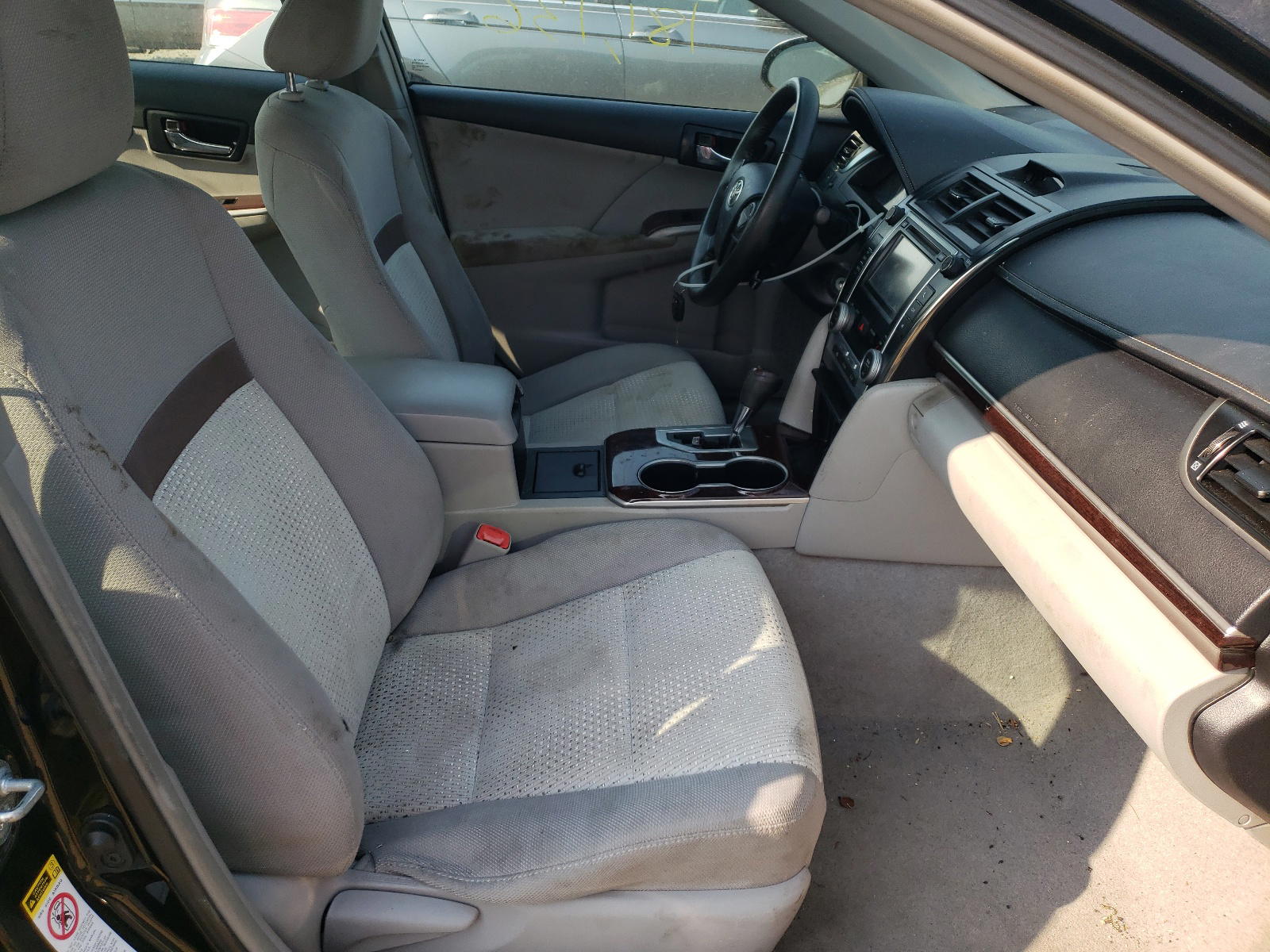 Photo 5 from auction – 2012 TOYOTA CAMRY BASE with VIN 4T4BF1FK5CR212901