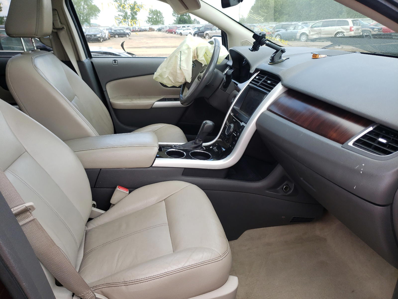 Photo 5 from auction – 2011 FORD EDGE LIMIT with VIN 2FMDK4KCXBBA88059