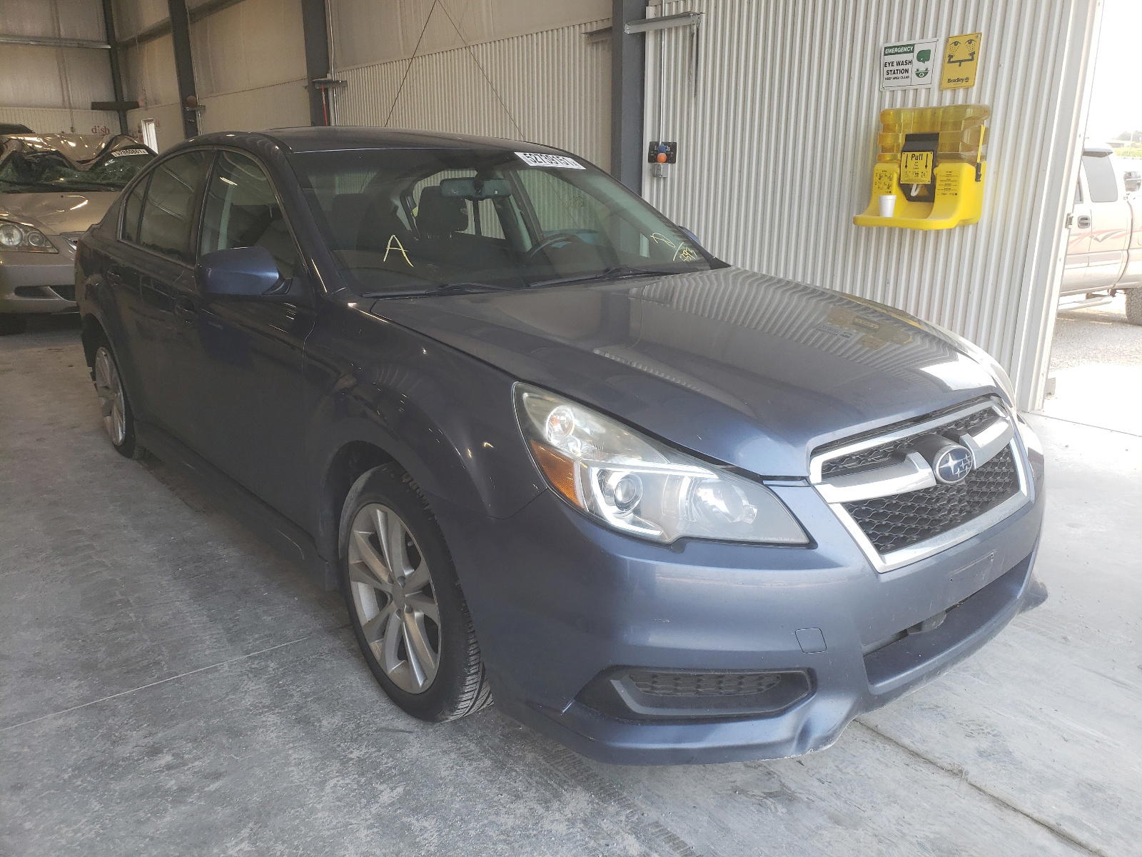 SUBARU LEGACY 2.5 2013 with VIN 4S3BMCG64D3025593 - Photo from auction