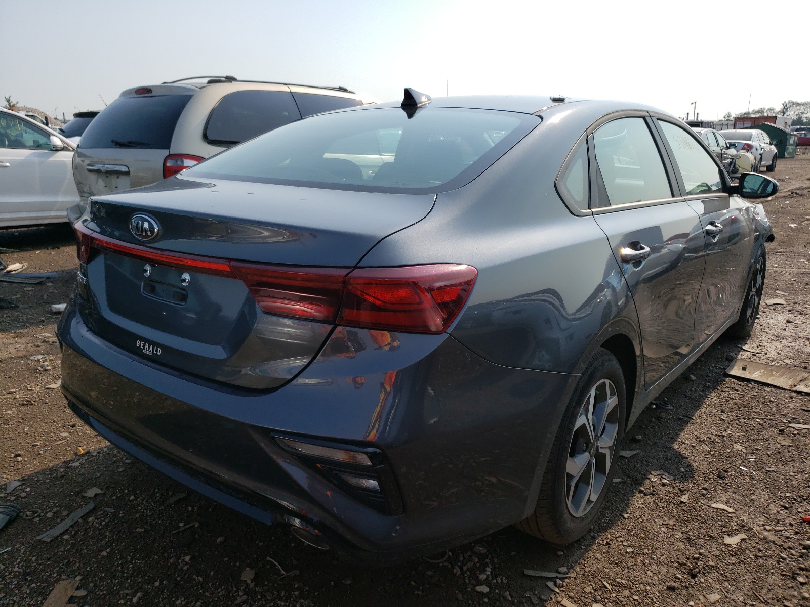 Photo 4 from auction – 2021 KIA FORTE FE with VIN 3KPF24AD0ME380015