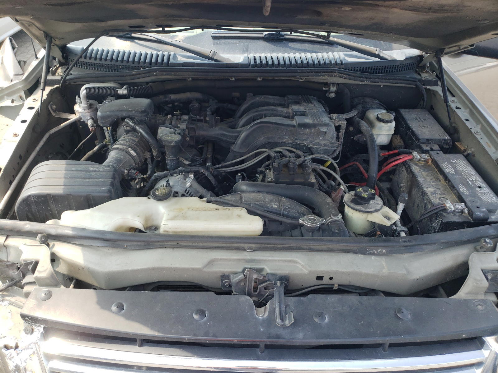 Photo 7 from auction – 2006 FORD EXPLORER X with VIN 1FMEU73E16UA18997