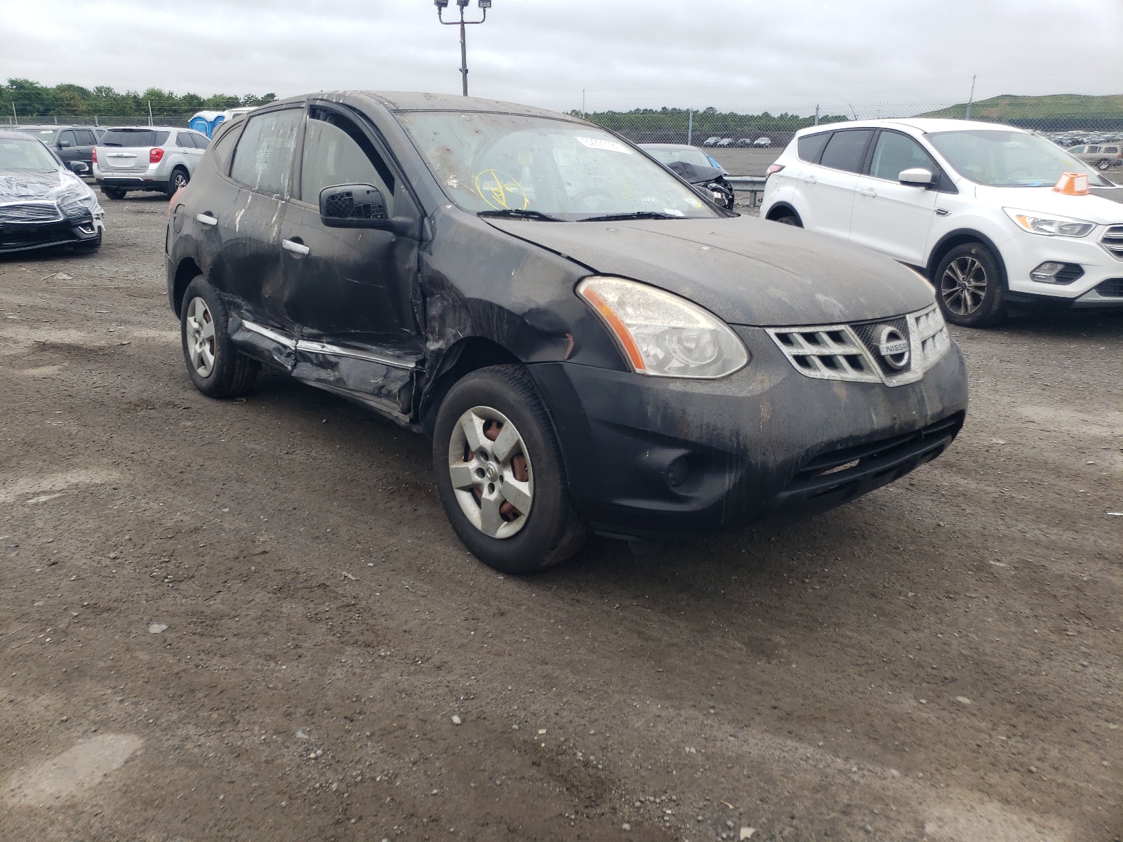 NISSAN ROGUE S 2011 with VIN JN8AS5MV4BW673931 - Photo from auction