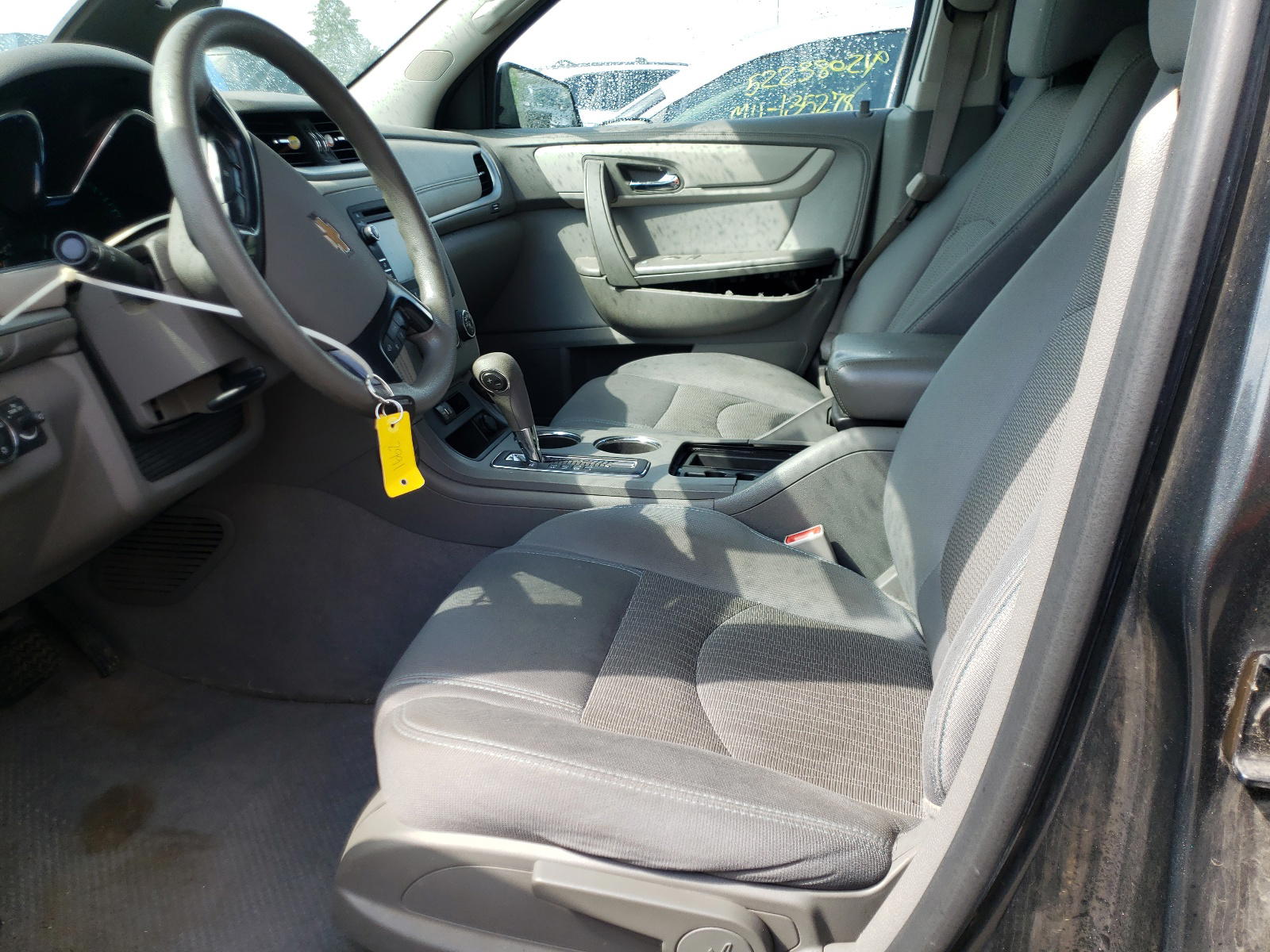 Photo 5 from auction – 2013 CHEVROLET TRAVERSE L with VIN 1GNKRFED3DJ105409