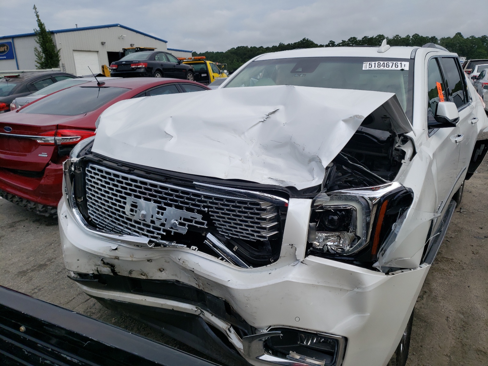Photo 9 from auction – 2016 GMC YUKON DENA with VIN 1GKS1CKJ8GR297851