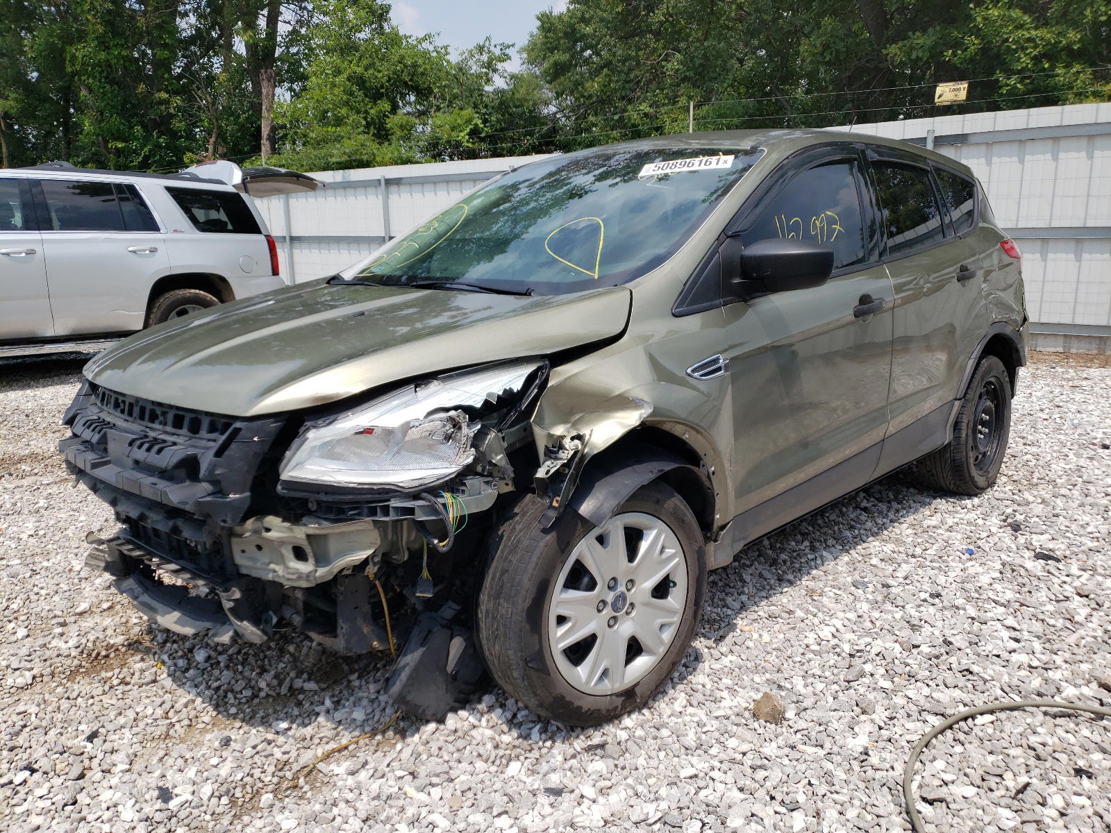 Photo 2 from auction – 2013 FORD ESCAPE S with VIN 1FMCU0F76DUC14541
