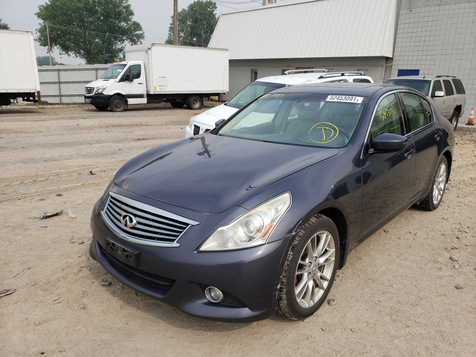 Photo 2 from auction – 2011 INFINITI G37 with VIN JN1CV6AR8BM403589