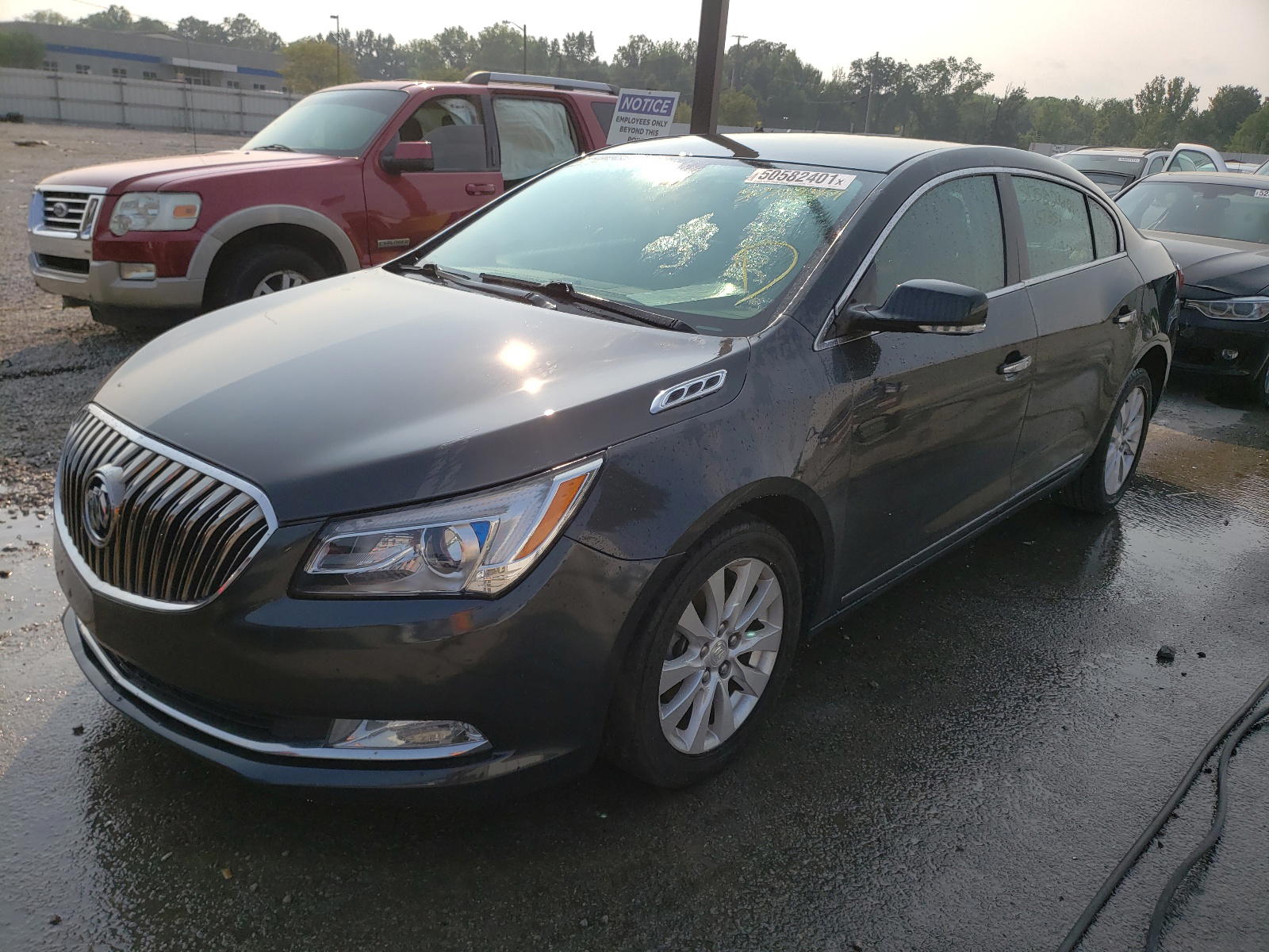 Photo 2 from auction – 2014 BUICK LACROSSE with VIN 1G4GB5GR0EF212732