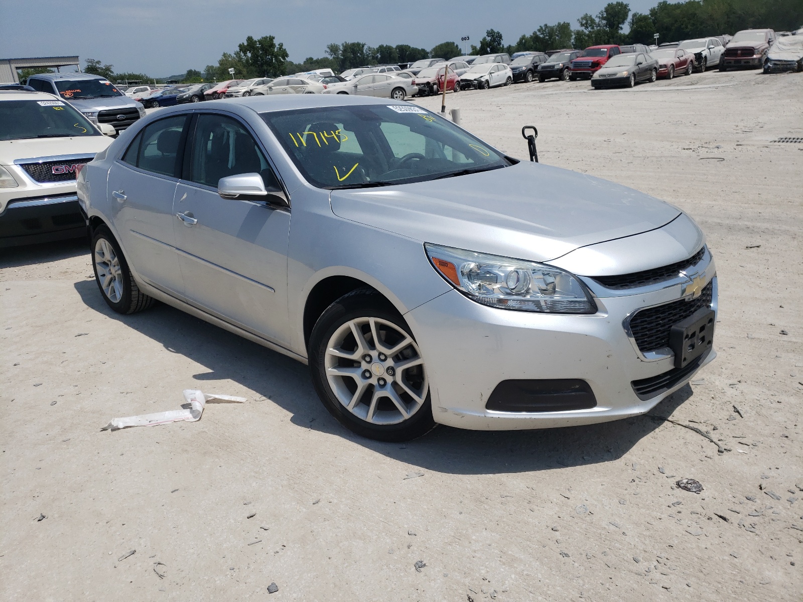 CHEVROLET MALIBU 1LT 2015 with VIN 1G11C5SL8FF117145 - Photo from auction