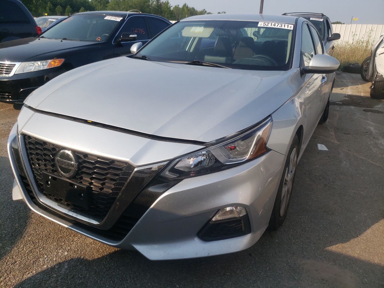 Photo 2 from auction – 2020 NISSAN ALTIMA S with VIN 1N4BL4BV3LC153609