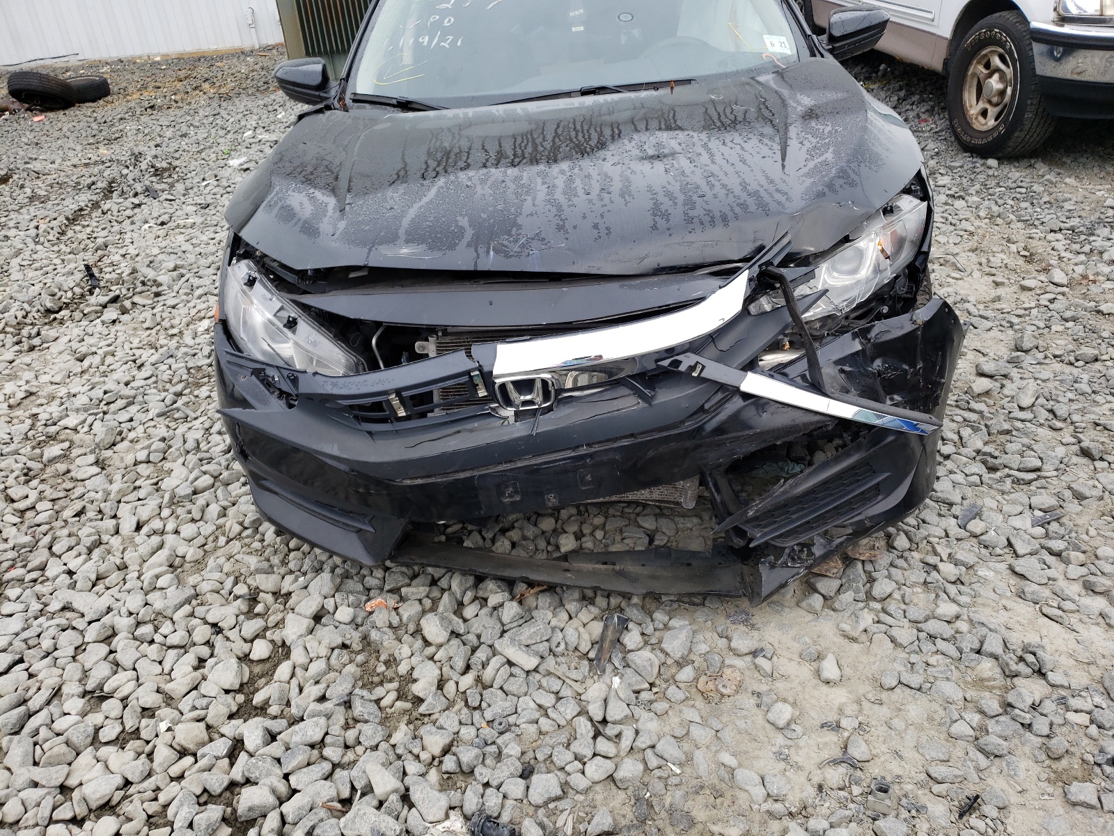 Photo 9 from auction – 2016 HONDA CIVIC LX with VIN 2HGFC2F58GH524262