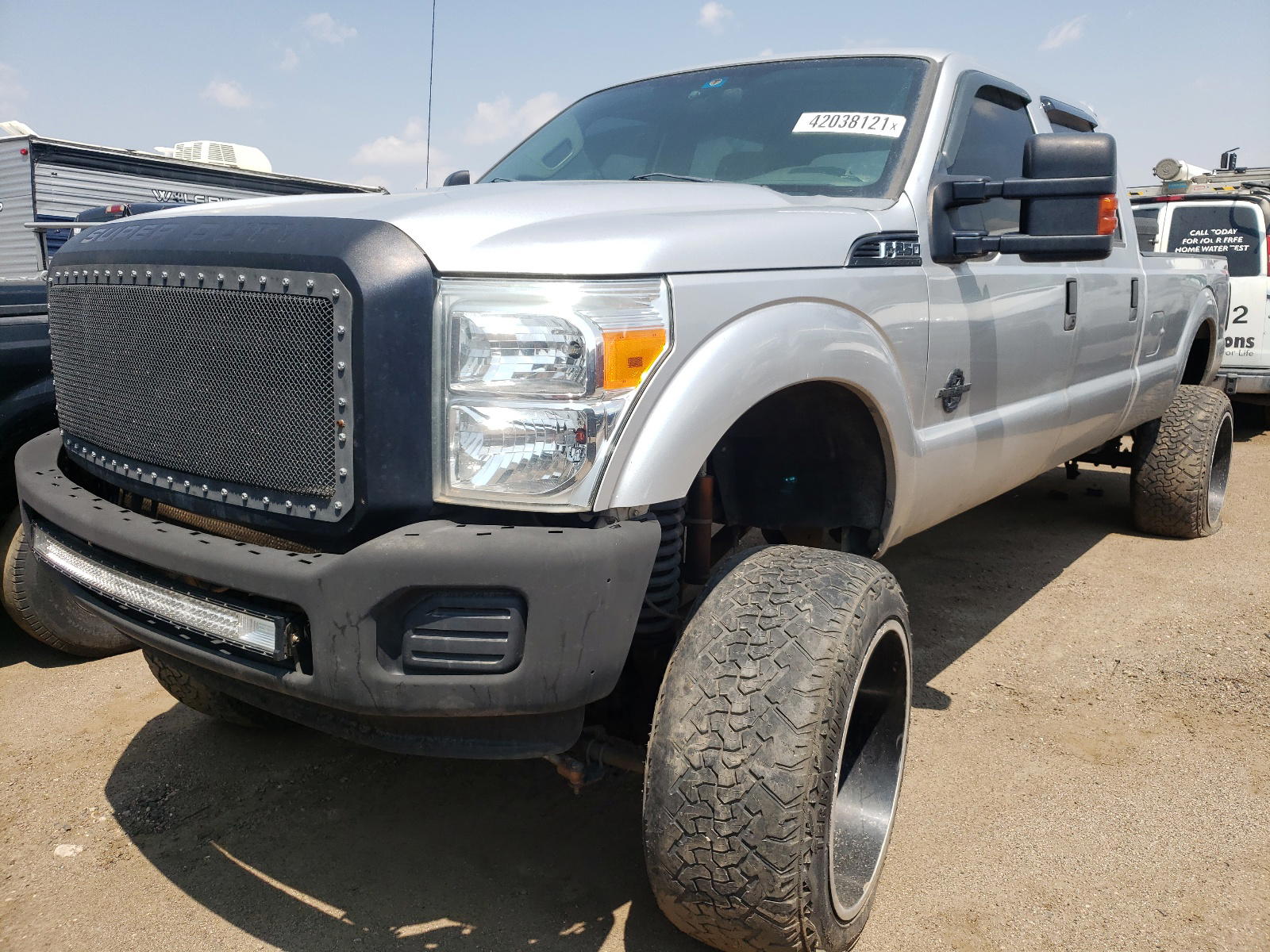 Photo 2 from auction – 2012 FORD F250 SUPER with VIN 1FT7W2BT4CEA66218