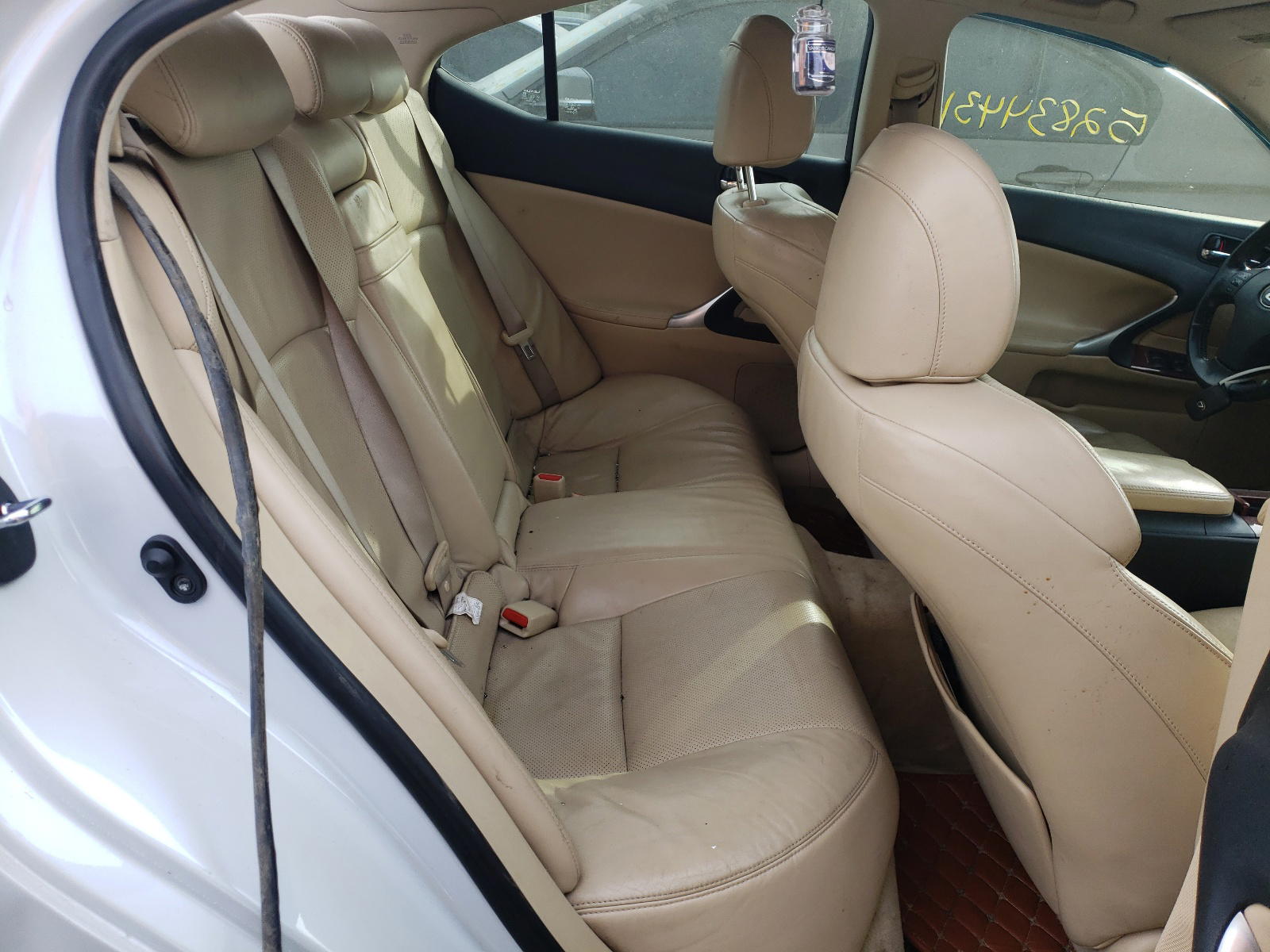 Photo 6 from auction – 2007 LEXUS IS 250 with VIN JTHCK262972010003