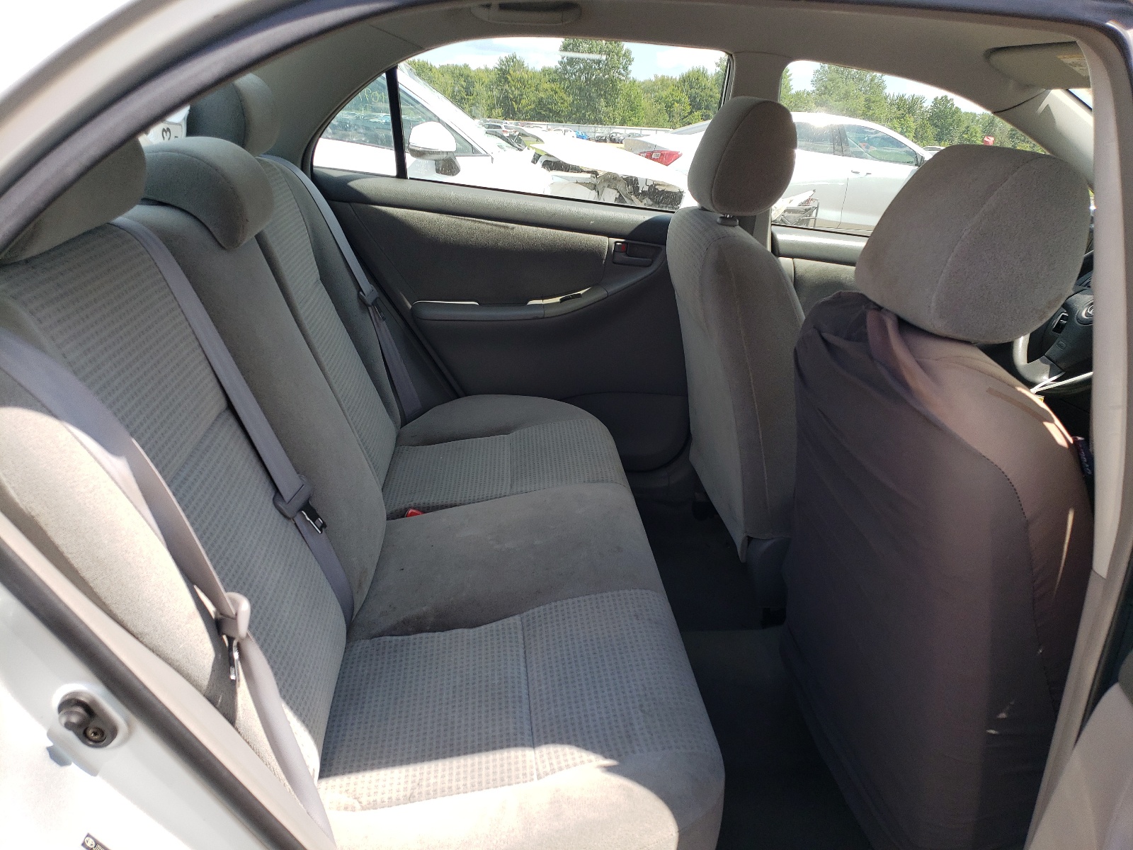 Photo 6 from auction – 2006 TOYOTA COROLLA CE with VIN JTDBR32E160066364