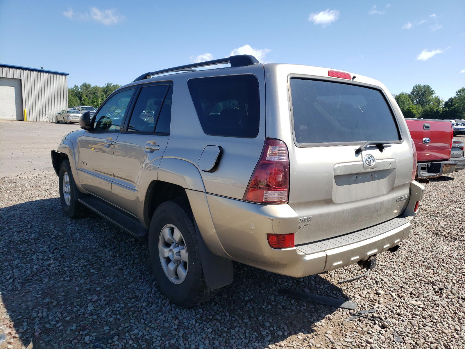 Photo 3 from auction – 2004 TOYOTA 4RUNNER SR with VIN JTEBU14R840024334