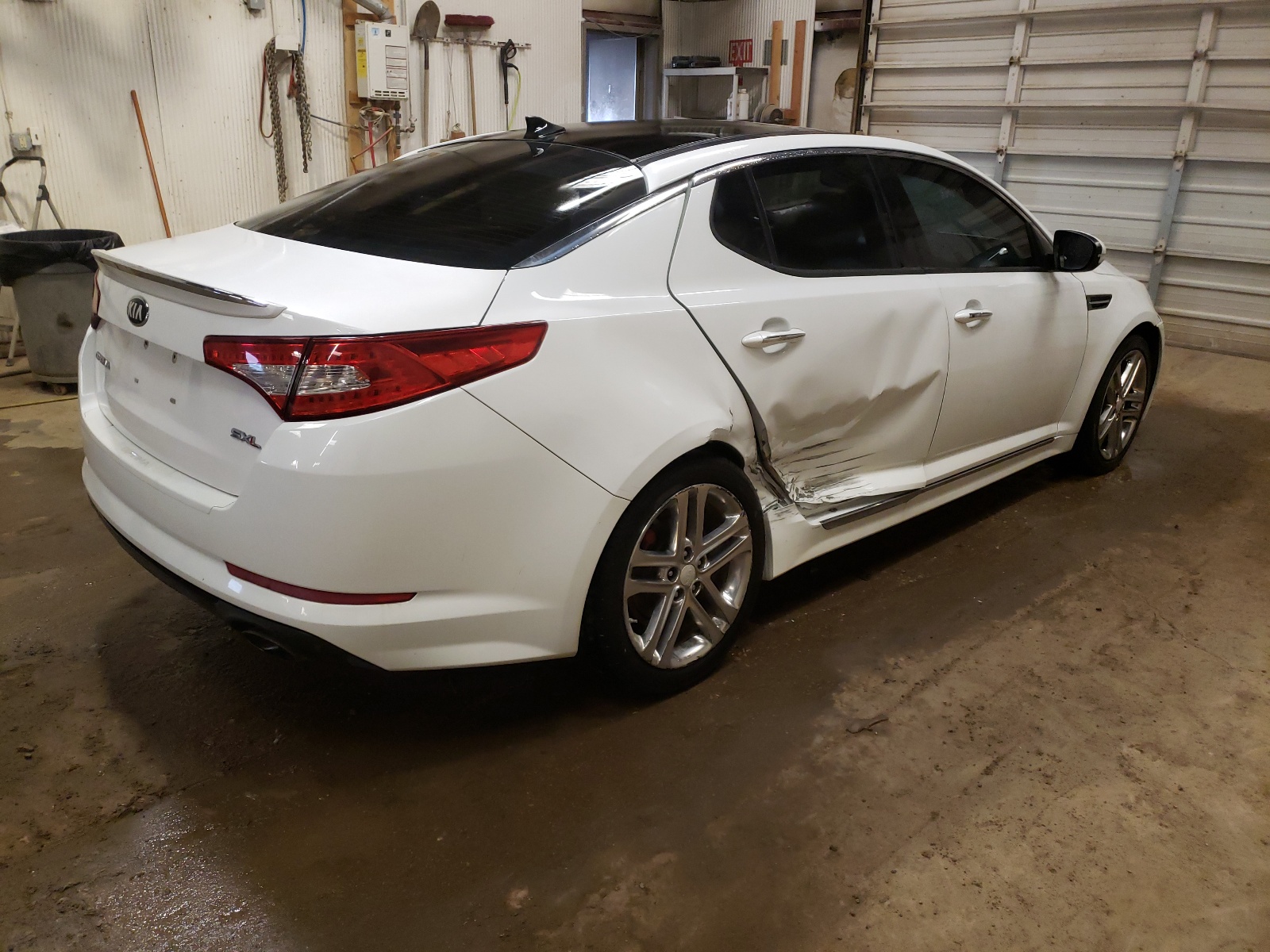 Zdjęcie 4 z aukcji – 2013 KIA OPTIMA SX z VIN 5XXGR4A63DG165785