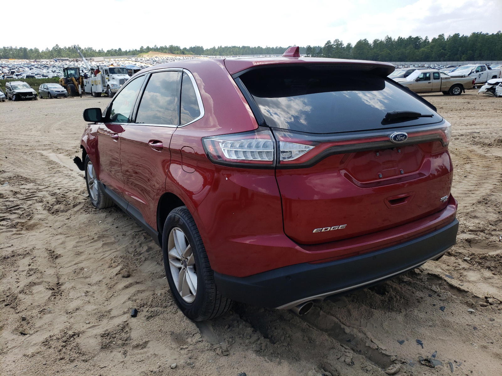 Photo 3 from auction – 2017 FORD EDGE SEL with VIN 2FMPK4J8XHBB55570