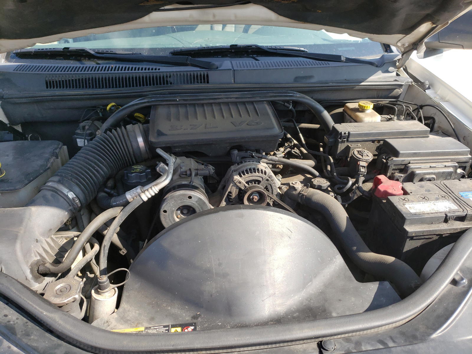 Photo 7 from auction – 2005 JEEP GRAND CHER with VIN 1J4GR48K75C647948