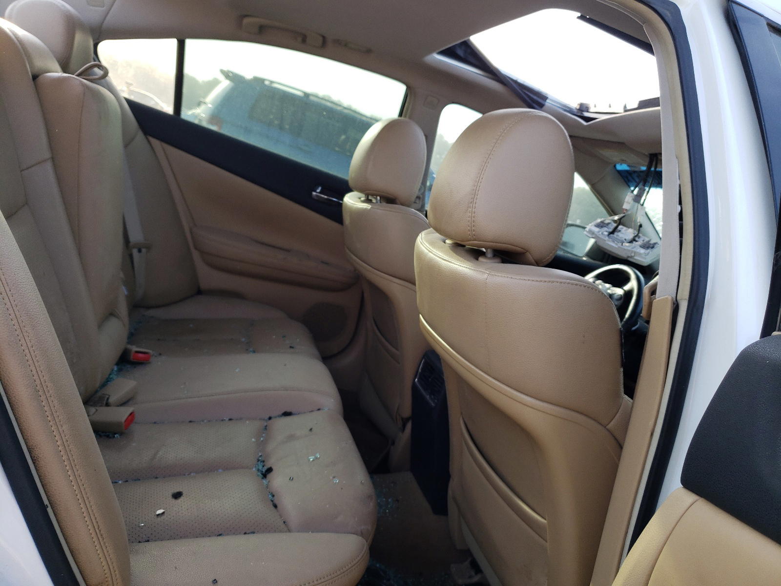 Photo 6 from auction – 2010 NISSAN MAXIMA S with VIN 1N4AA5AP6AC872229
