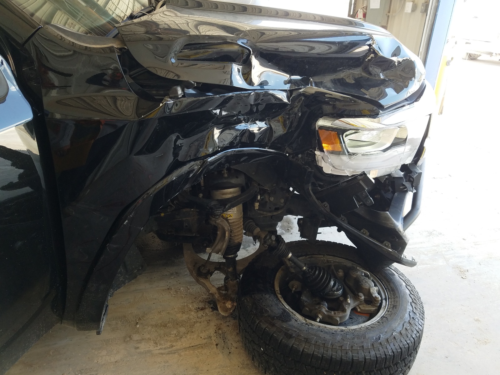 Photo 9 from auction – 2021 RAM 1500 LARAM with VIN 1C6SRFRM7MN500504